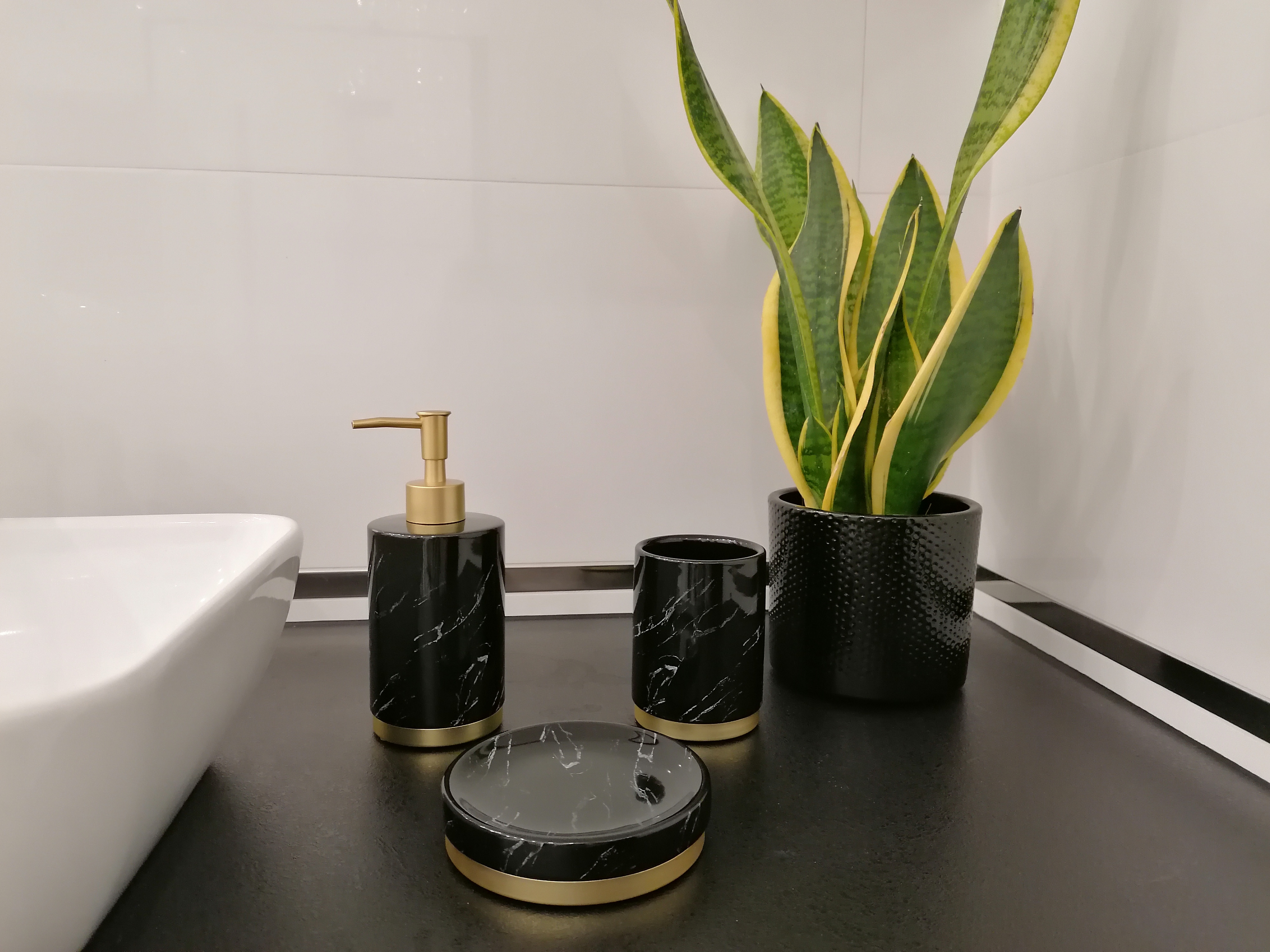 Kubek na szczoteczki do zębów Black Gold - 3