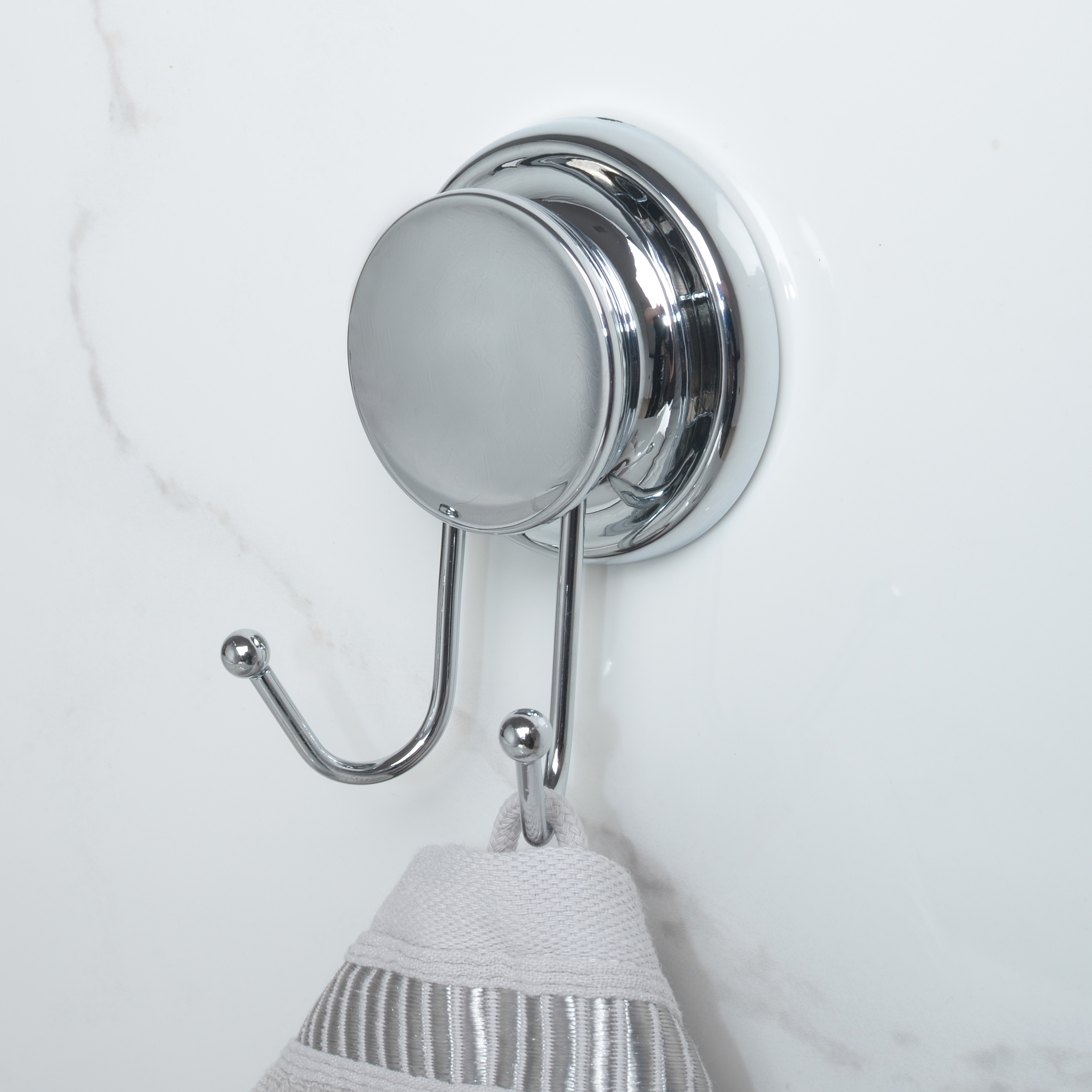 Haczyk łazienkowy GAVI CENTER PLUS - 2