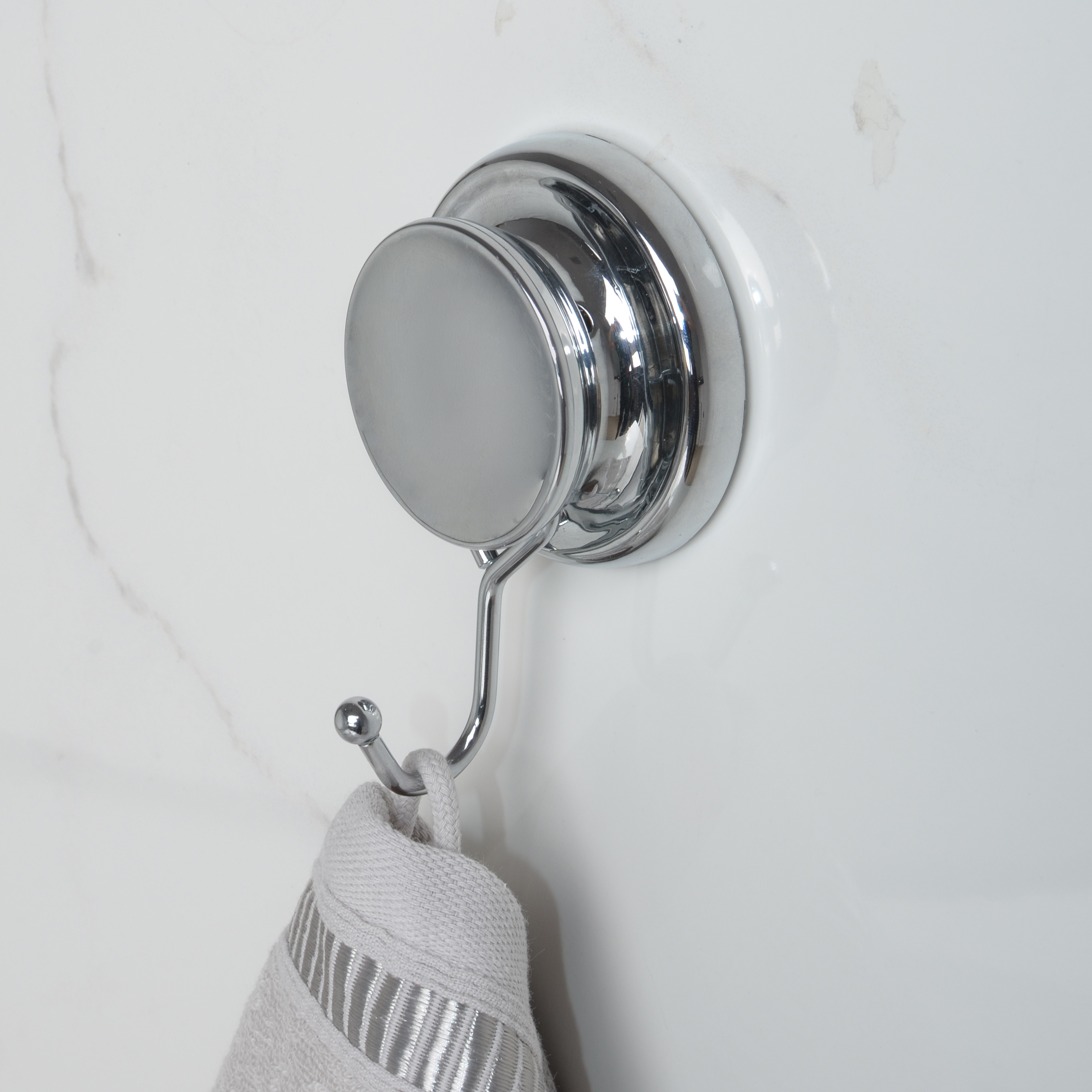 Haczyk łazienkowy GAVI CENTER PLUS - 2