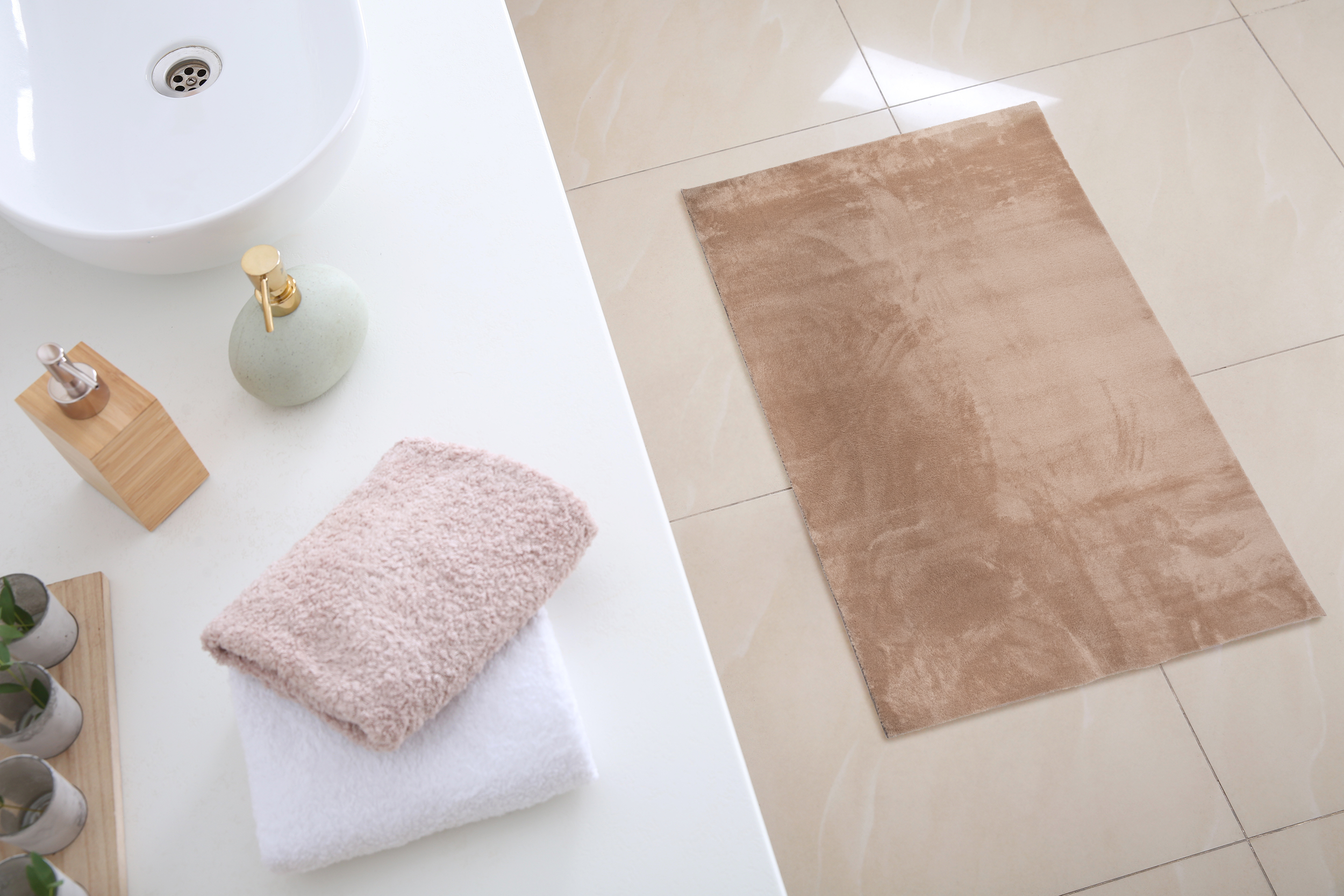 Dywanik łazienkowy Lavo 60x100 ciemny beż - 2