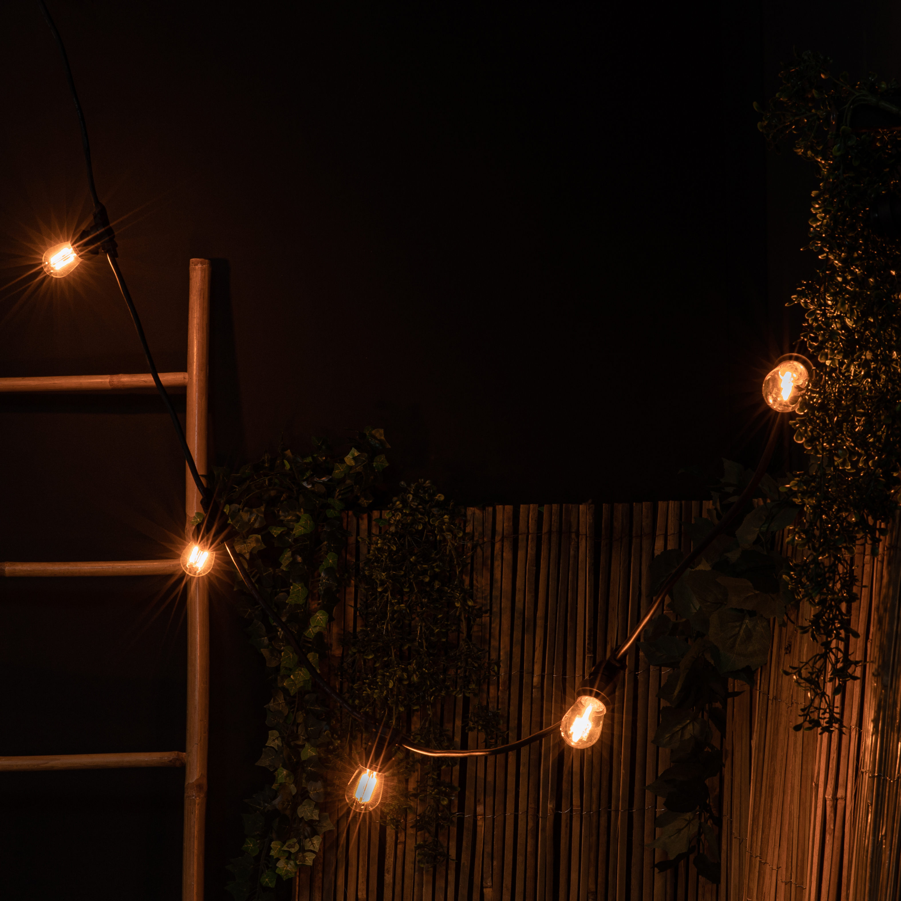 Grinalda Inspire segoya IP44 E27 10L 5m extensível preto - 5