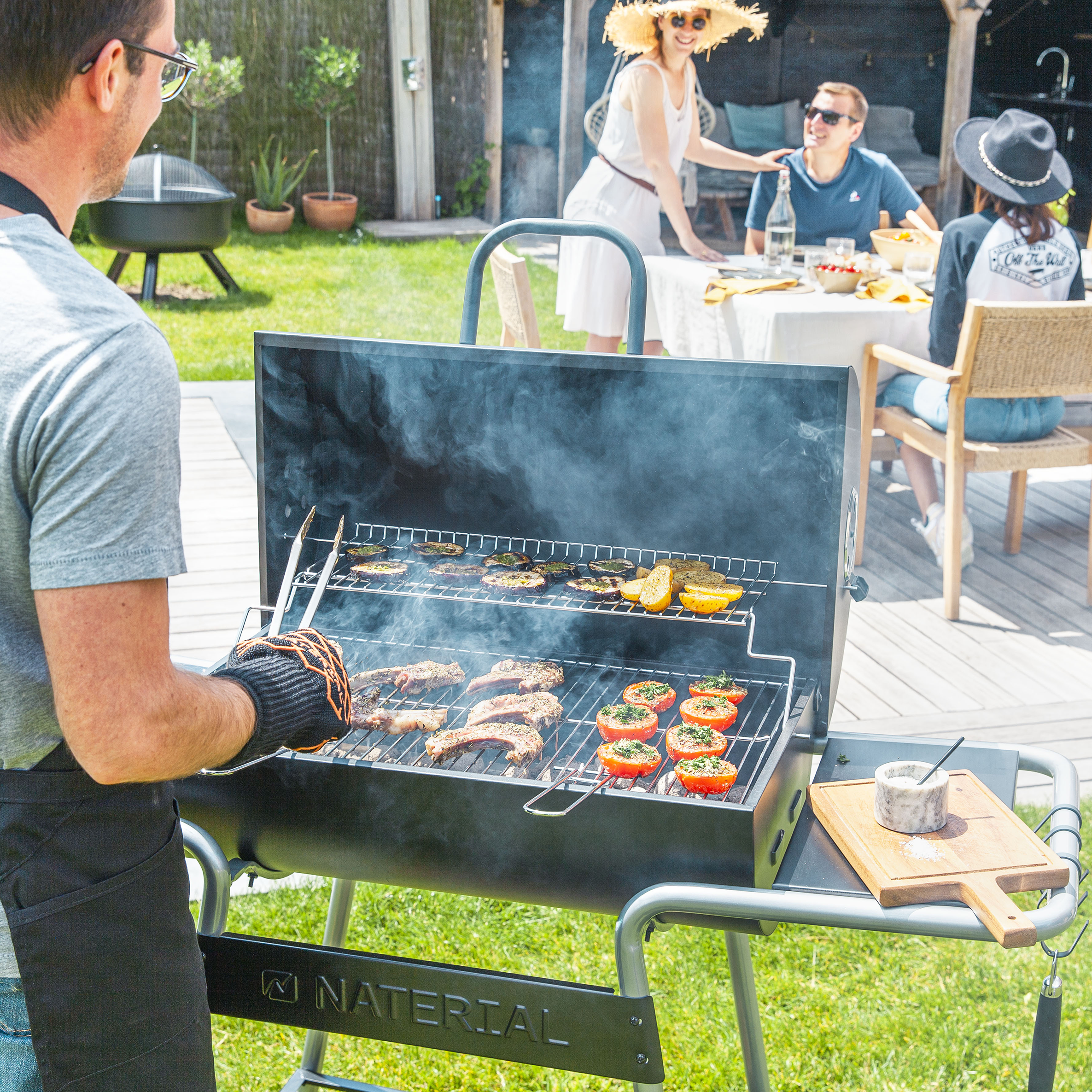 Grill węglowy na wózku Talos z dodatkowym rusztem i półkami bocznymi Naterial - 2