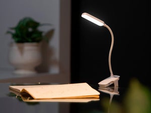 Lupa 5X con luz LED, 10 niveles de brillo, 3 colores, lámpara de escritorio  de banco de trabajo, luz de lectura LED con clip y brazo flexible, lupa