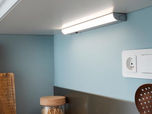 Luceco Panel LED cocina bajo mueble (8 W, L x An x Al: 0,6 x 30 x 10 cm,  Color de luz: Blanco neutro)