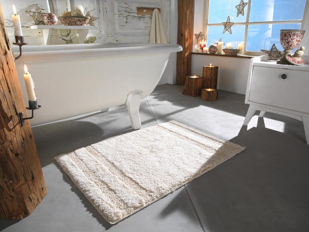 Come scegliere il tappeto del bagno: idee e consigli