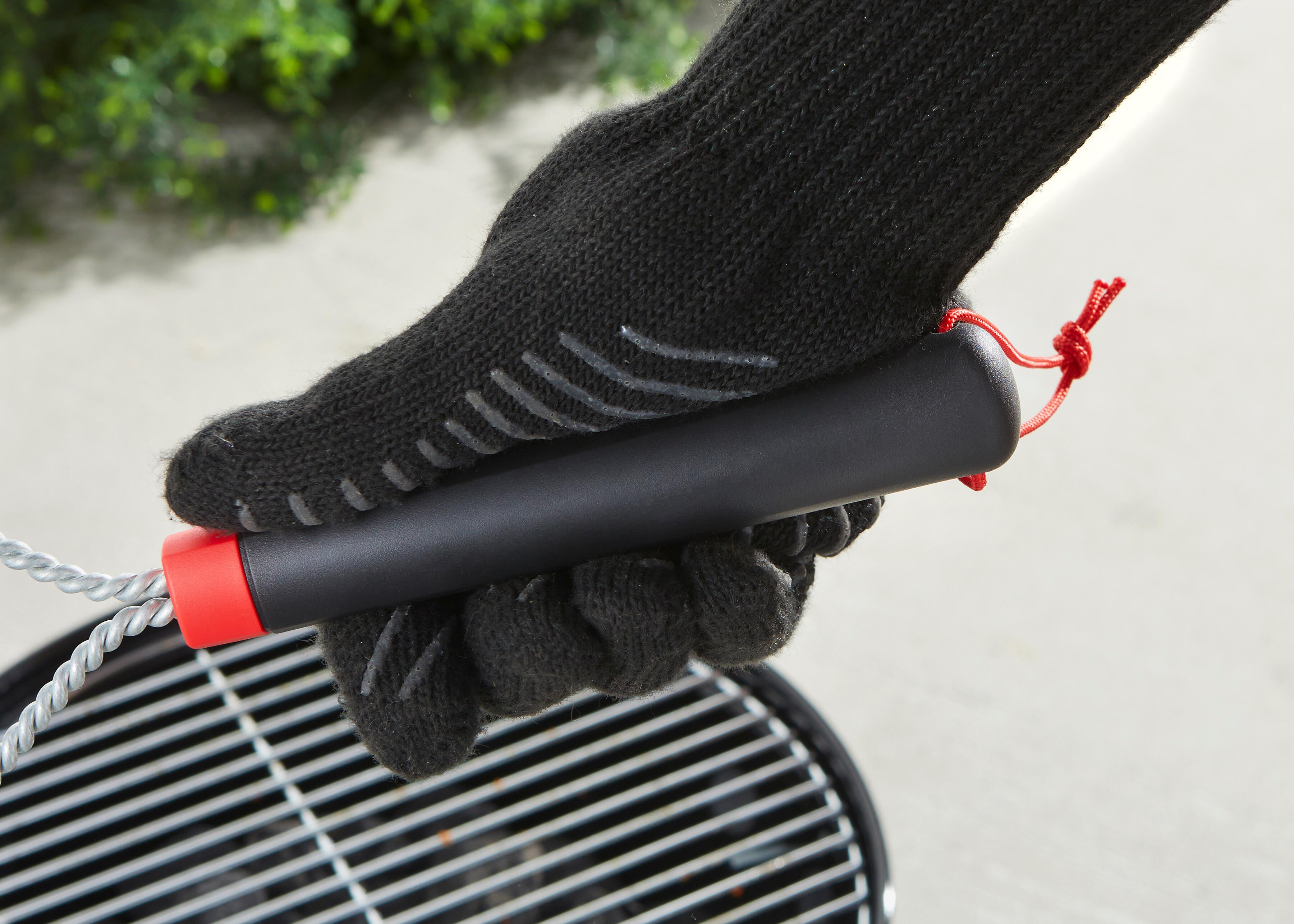 Spazzola per barbecue WEBER  piccola acciaio 30 cm - 9