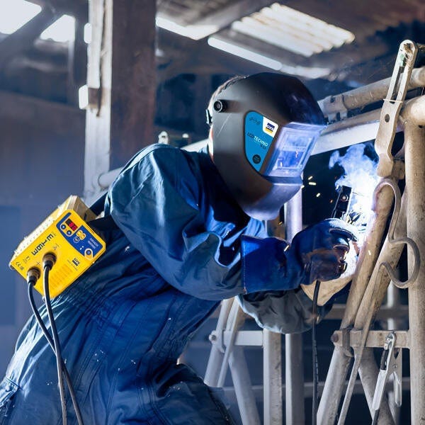 Poste-a-souder-gysmi-ext-int