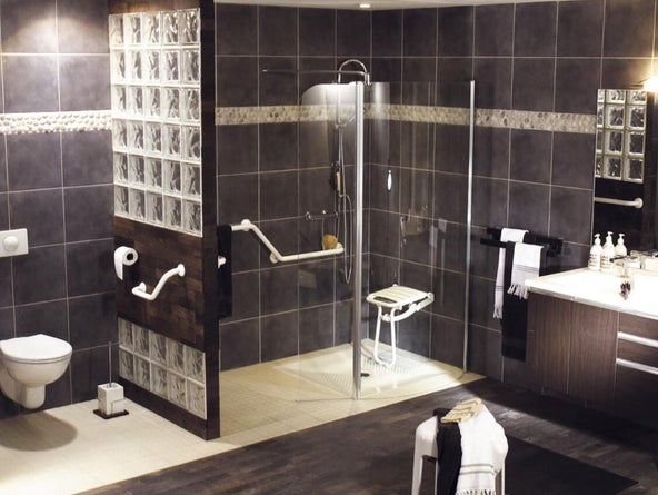 receveur accès facile salle de bain