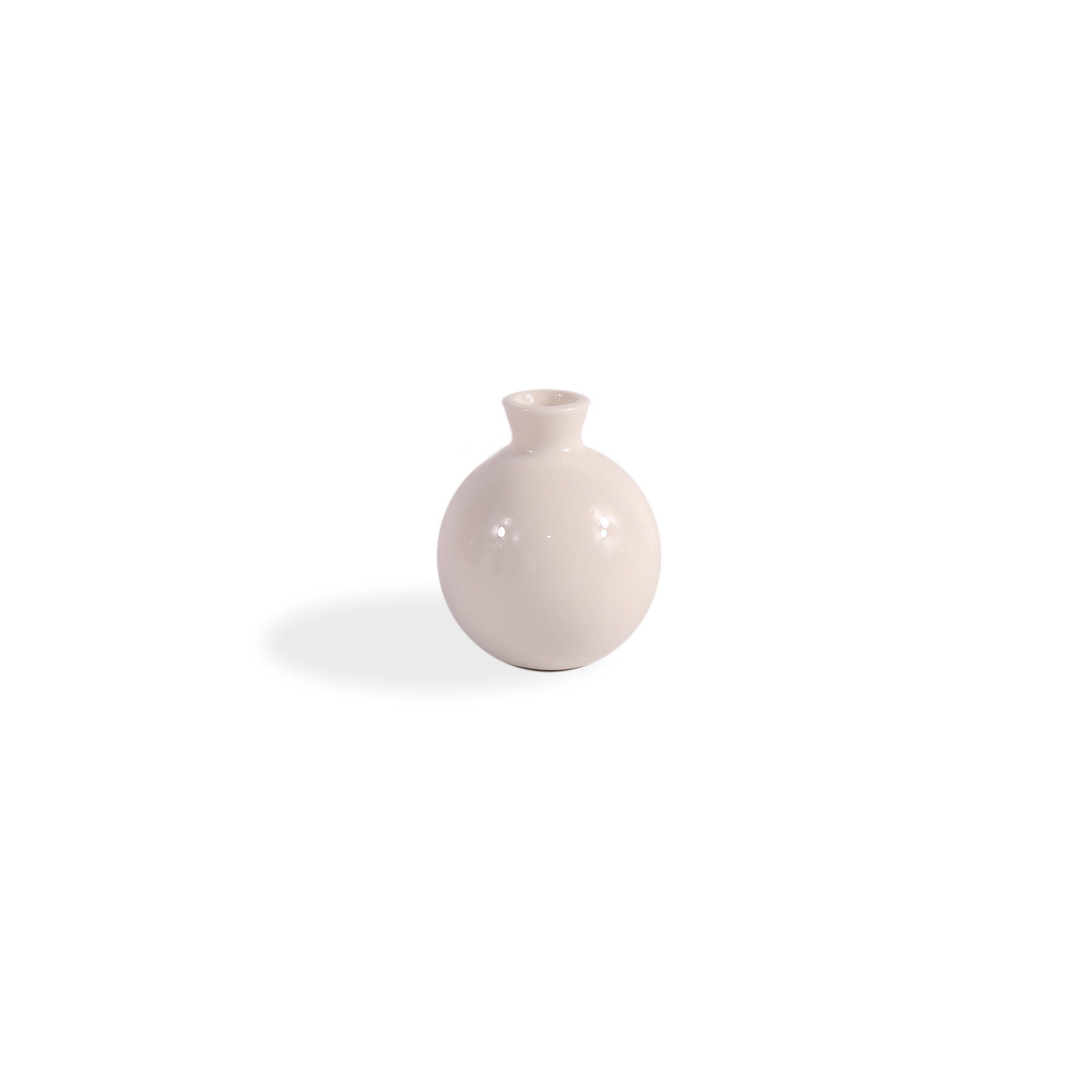 Jarrón de cerámico ovalado cuello m blanco 6.3x7.5 cm