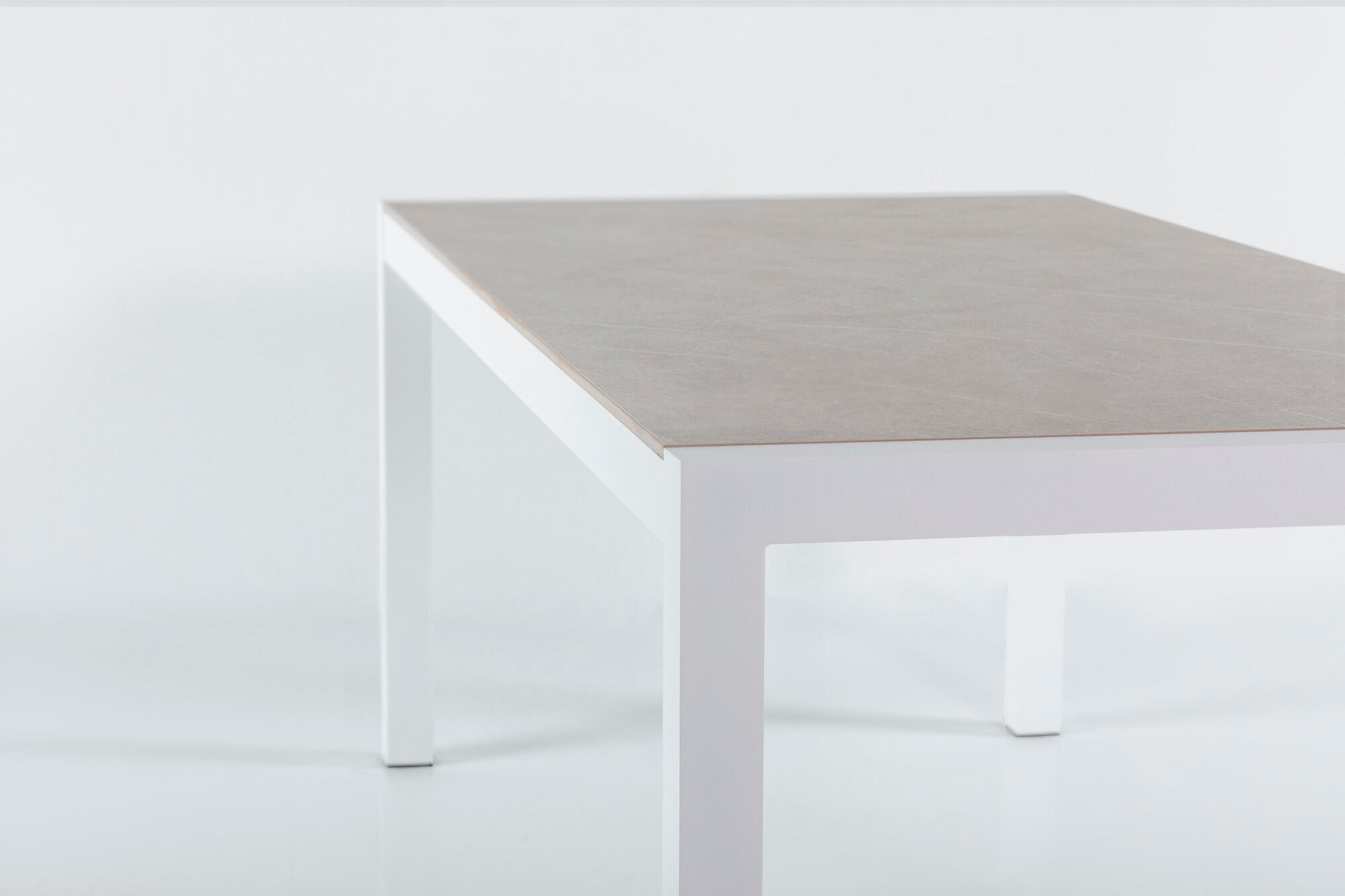 Mesa de aluminio y cerámica Luca blanco Taupe de 90x74x192 cm - 9