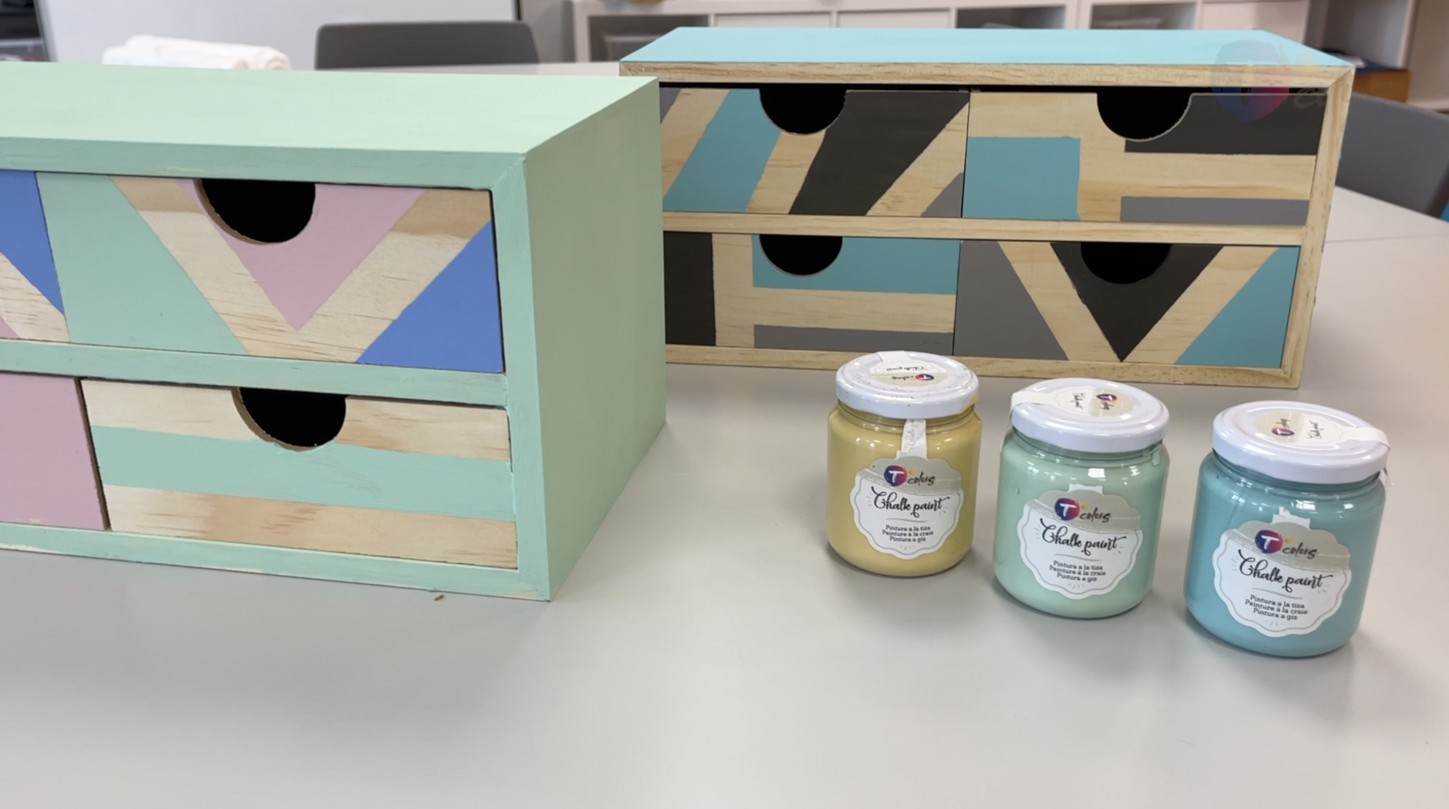 Pintura efecto tiza TCOLORS 175ml marrón piedra - 5