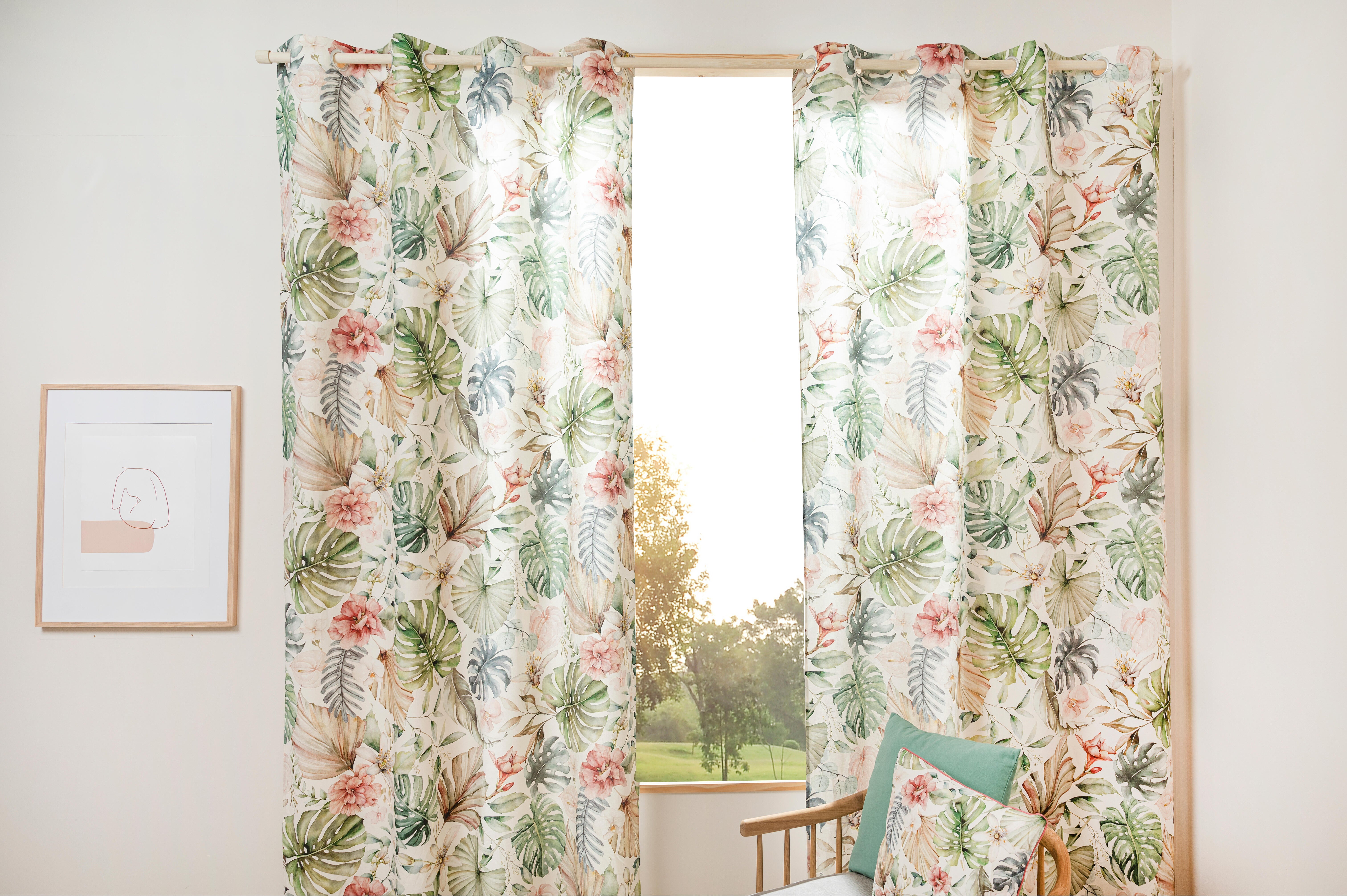 Cortina ollaos Nuanea algodón de 140x170cm flor verdes, rosados, ocres, fondo crema. Incluye cinta termoadhesiva - 12