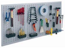 painel na parede para guardar ferramentas