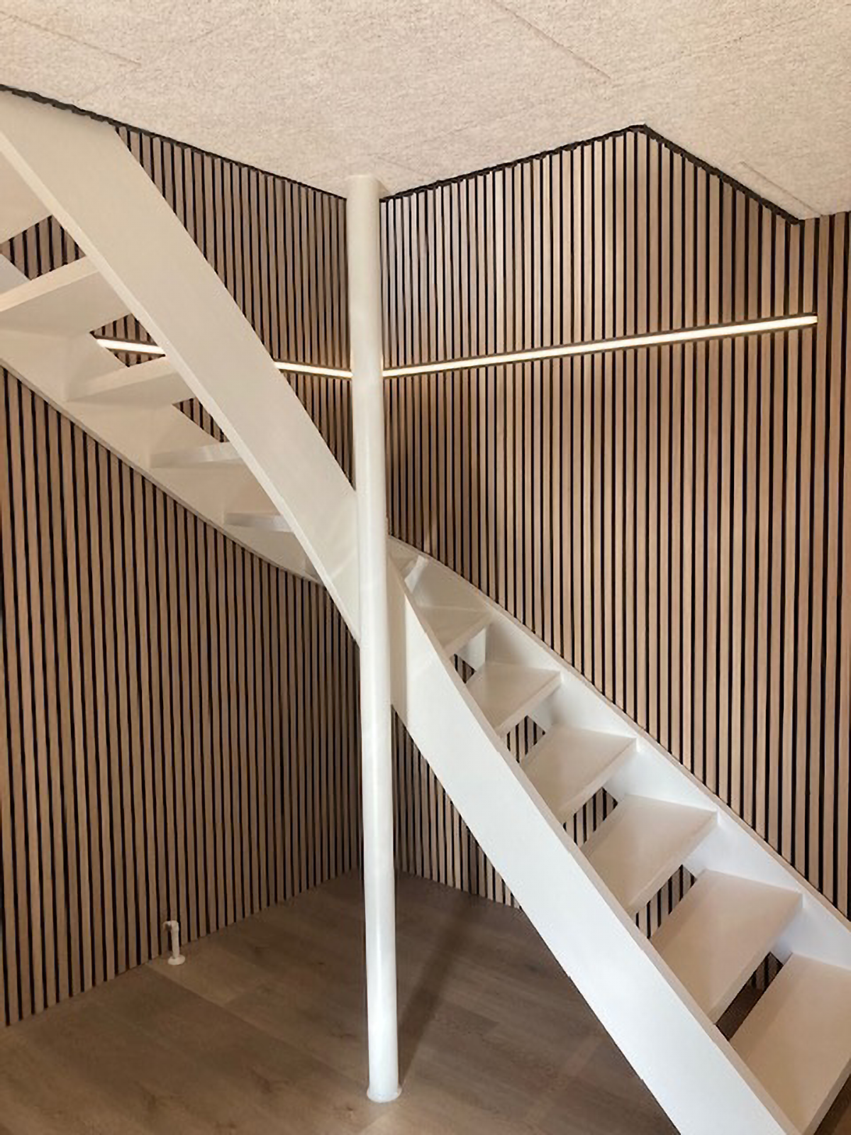 Pannello decorativo fonoassorbente Superior FIBROTECH nero e rovere chiaro L 244 x L 60 cm, Sp 22 mm - 3