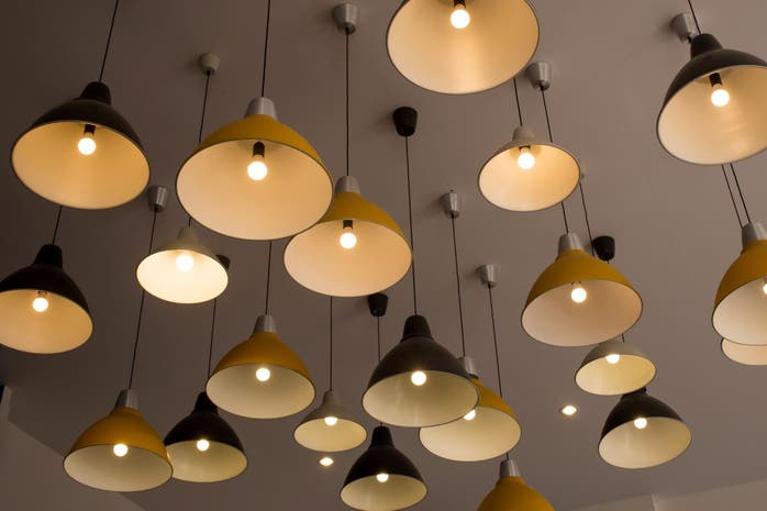 3 modi per risparmiare sull'illuminazione di casa con le lampade