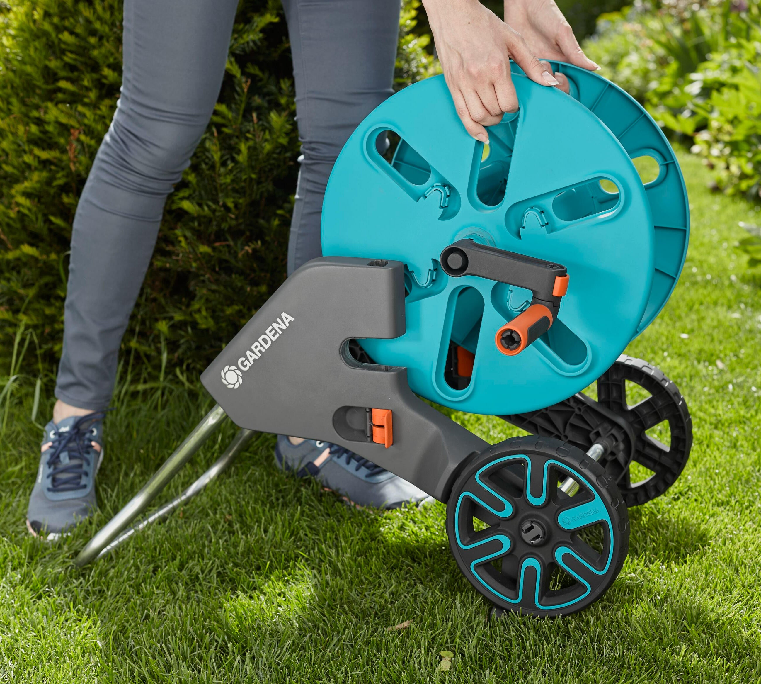 Dévidoir sur roues CleverRoll équipé L.35 m GARDENA 18512-29 - 7