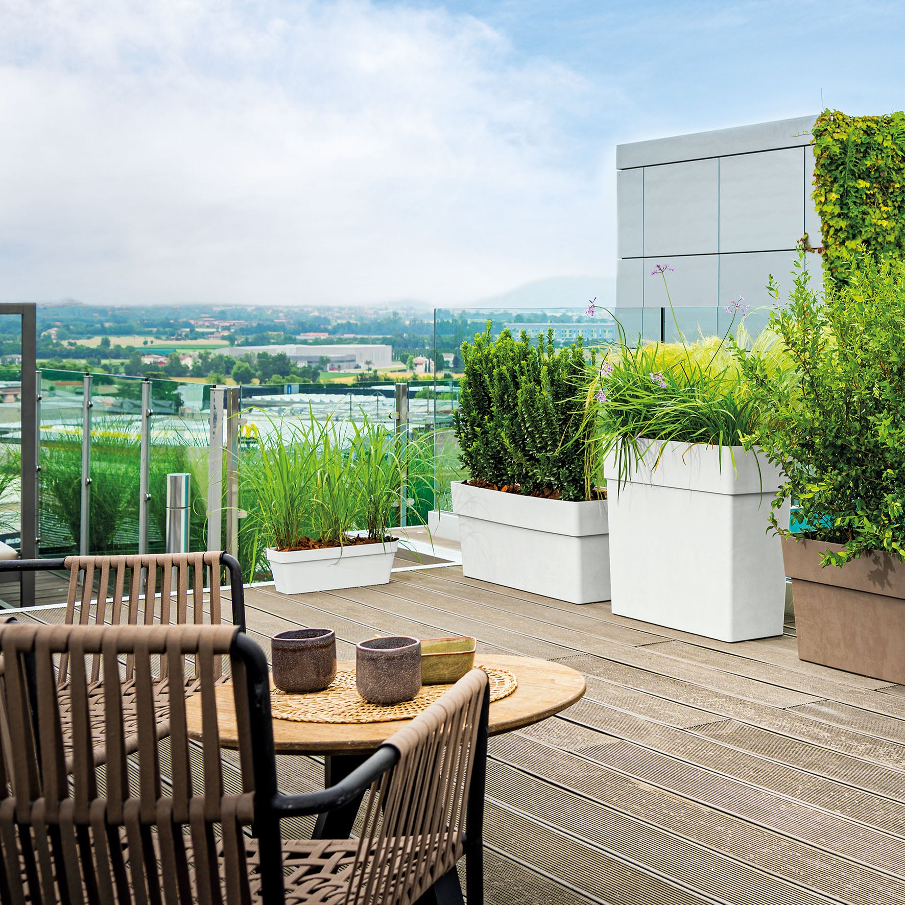 Pot de fleur rectangulaire DEROMA L. 78 x l. 29.5  x H.65 cm blanc - 4