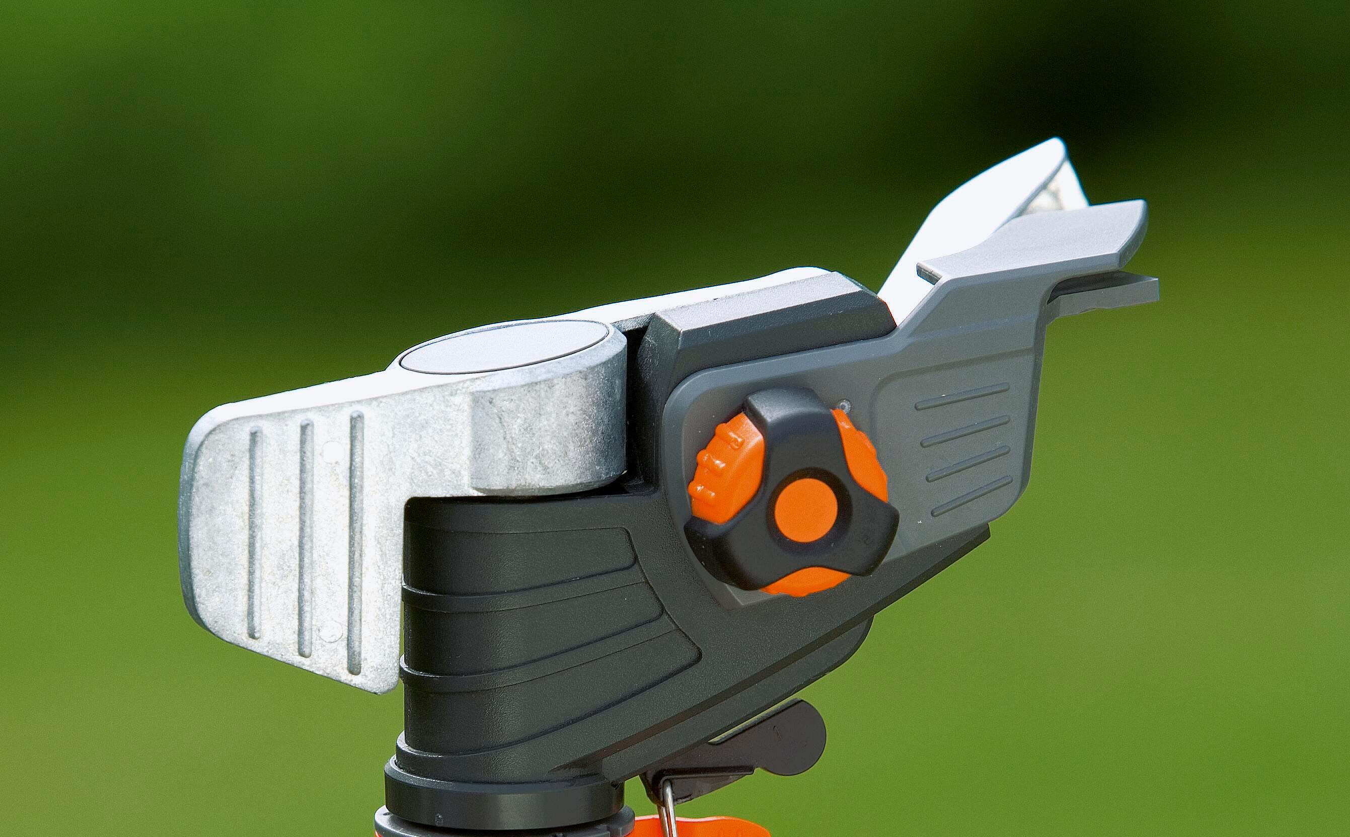 Arroseur-canon sur pic GARDENA Premium 8136-20 - 4