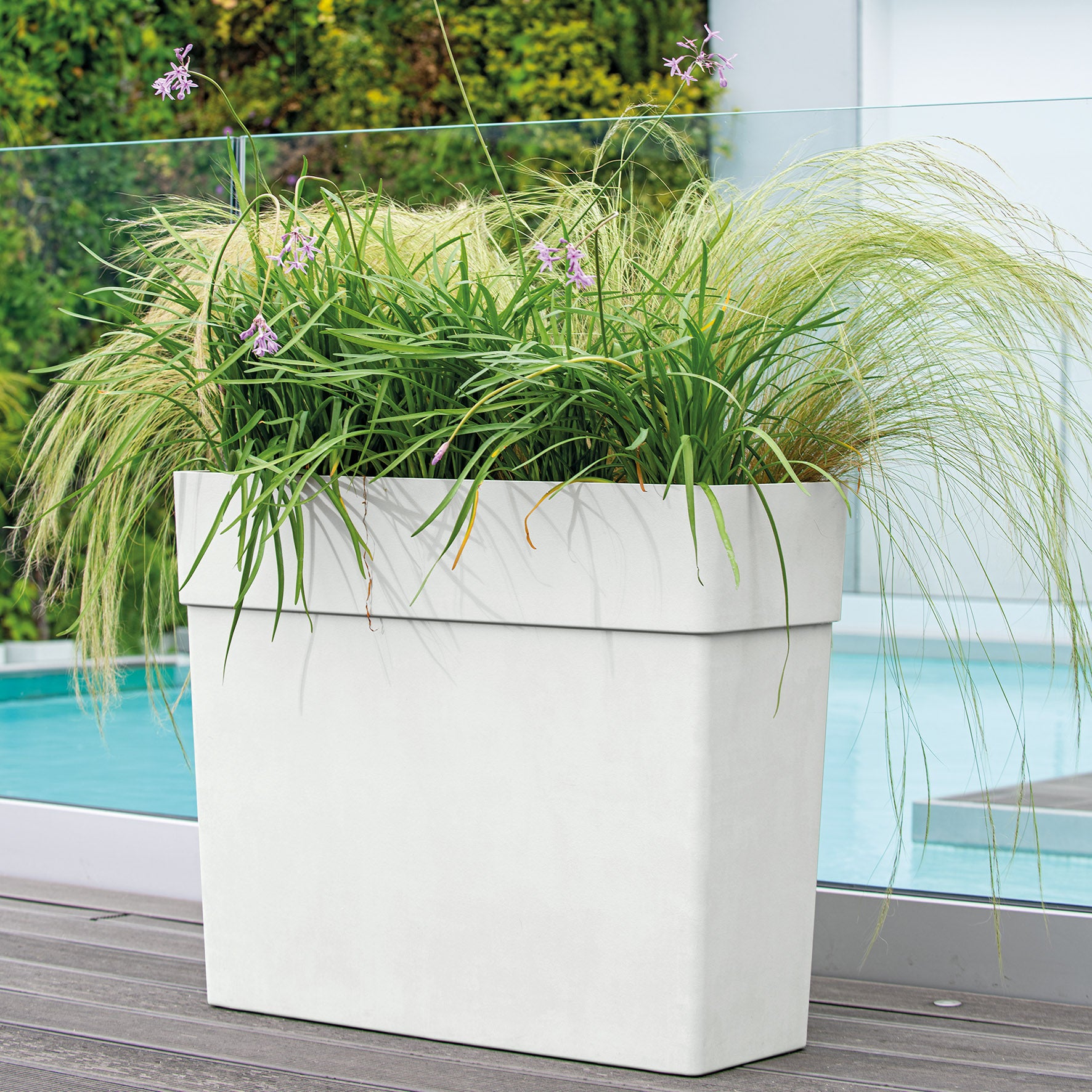 Pot de fleur rectangulaire DEROMA L. 78 x l. 29.5  x H.65 cm blanc - 3