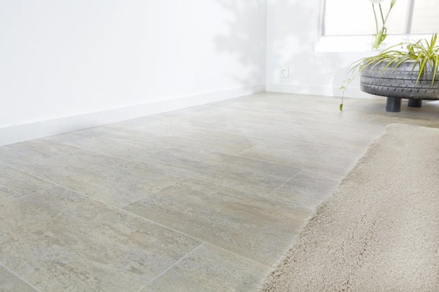 Pavimento vinílico a rolo médio Tarkett Melbourne Grey (largura do rolo 3m)