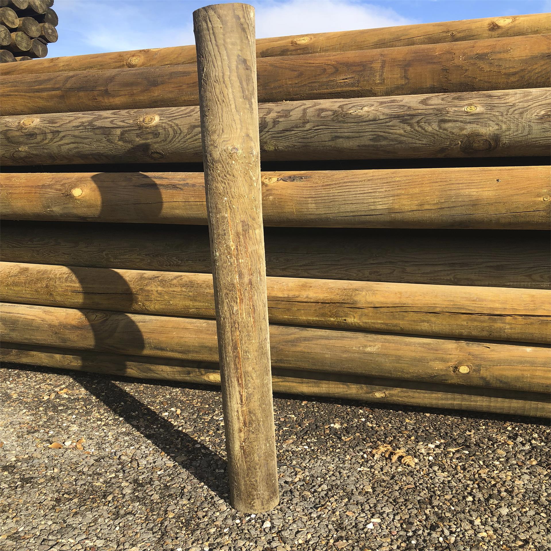 Poste de madeira redondo COM PONTA 6X100CM CARMO - 5