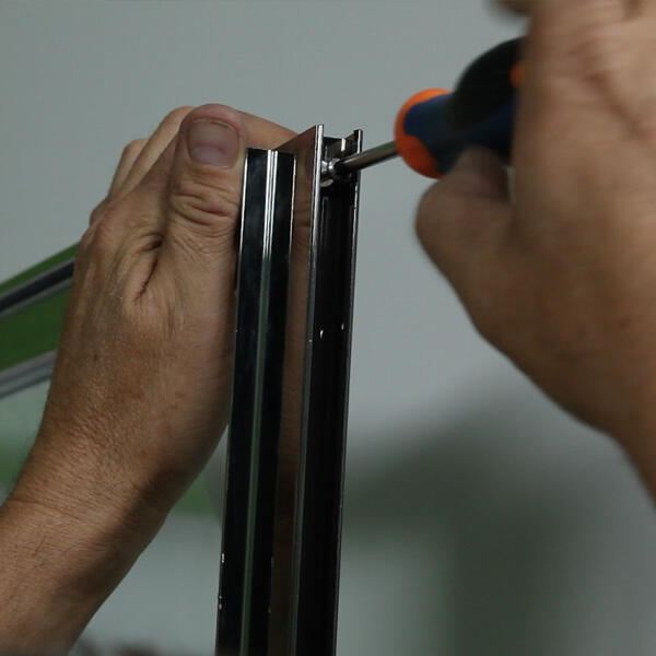 Asta Montaggio Parete Per Porta Doccia Scorrevole | Universale Ø 18 Mm | Cursore Cromato