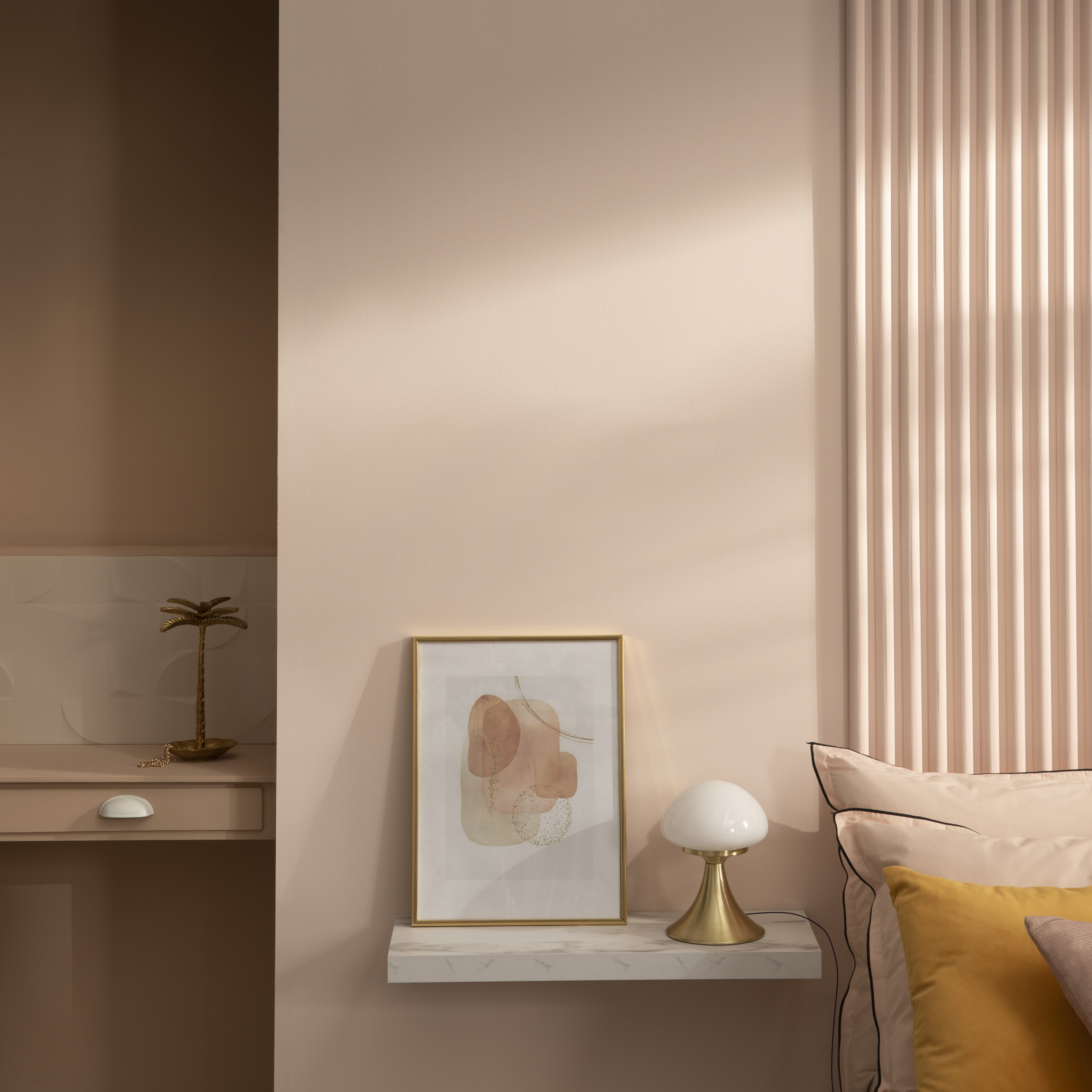 Cadre Lila, H.24 x l.18 cm doré, INSPIRE - 2