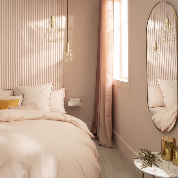 Dormitorio con cortina aislante