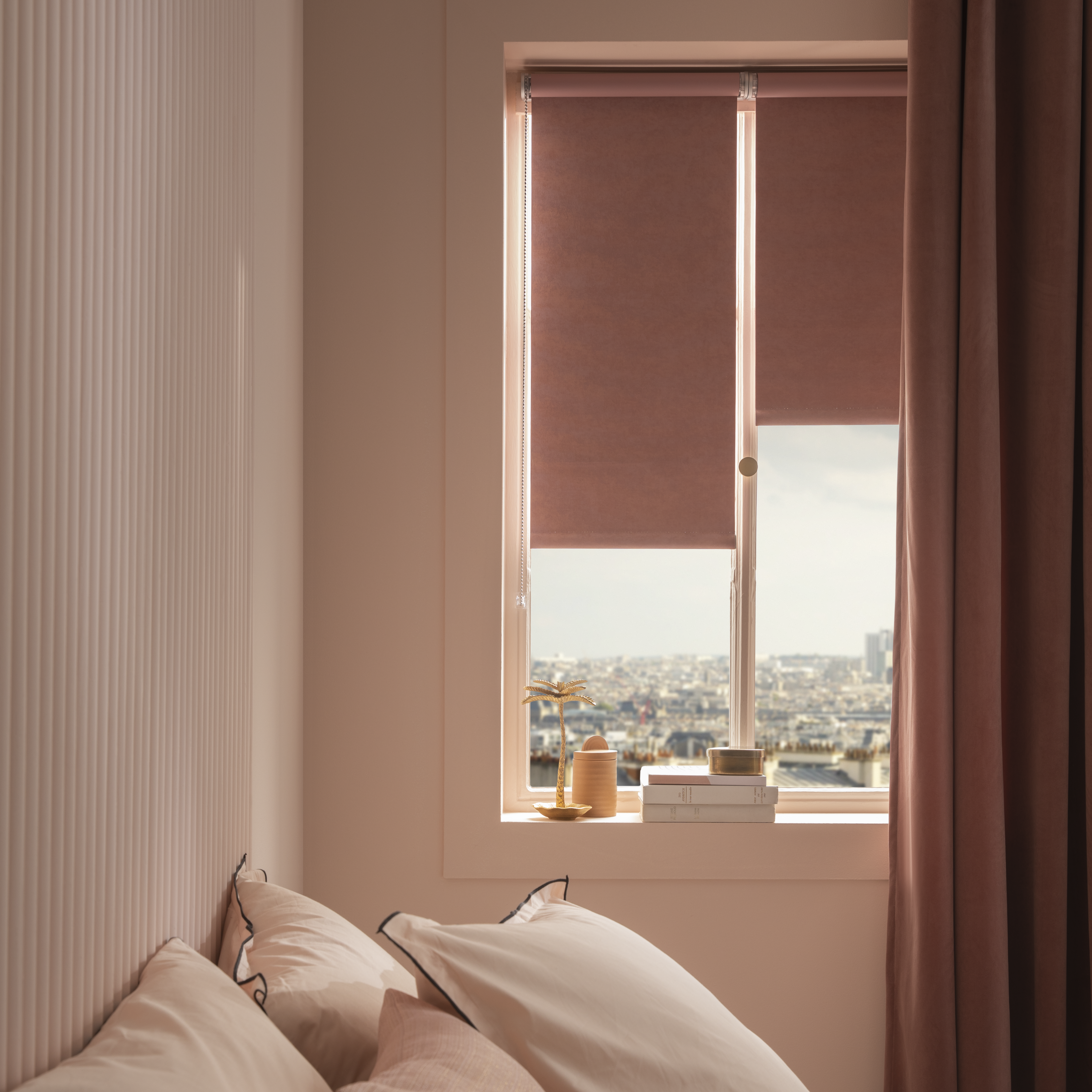 Zasłona zaciemniajaca Annalise różowa 140 x 280 na przelotkach Inspire - 6