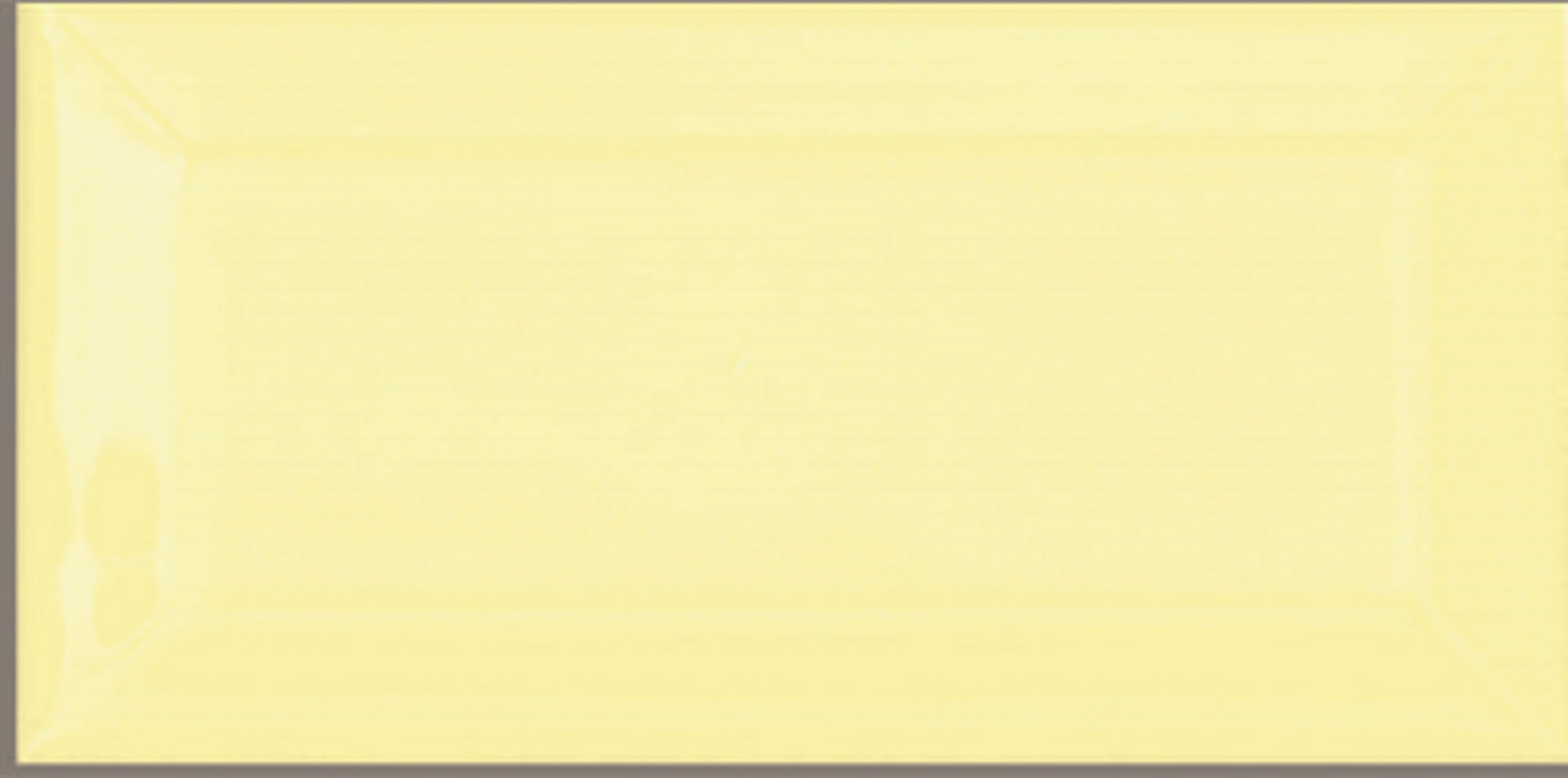 Amarelo / dourado