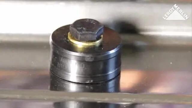 Emporte-pièce Diam.35 mm pour découpe dans les éviers de cuisine WOLFCRAFT - 9