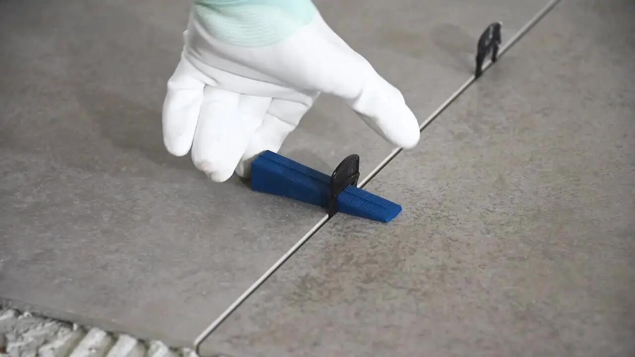 Lot de 250 croisillons à cale autonivelante DEXTER, Ep.1 mm - 10