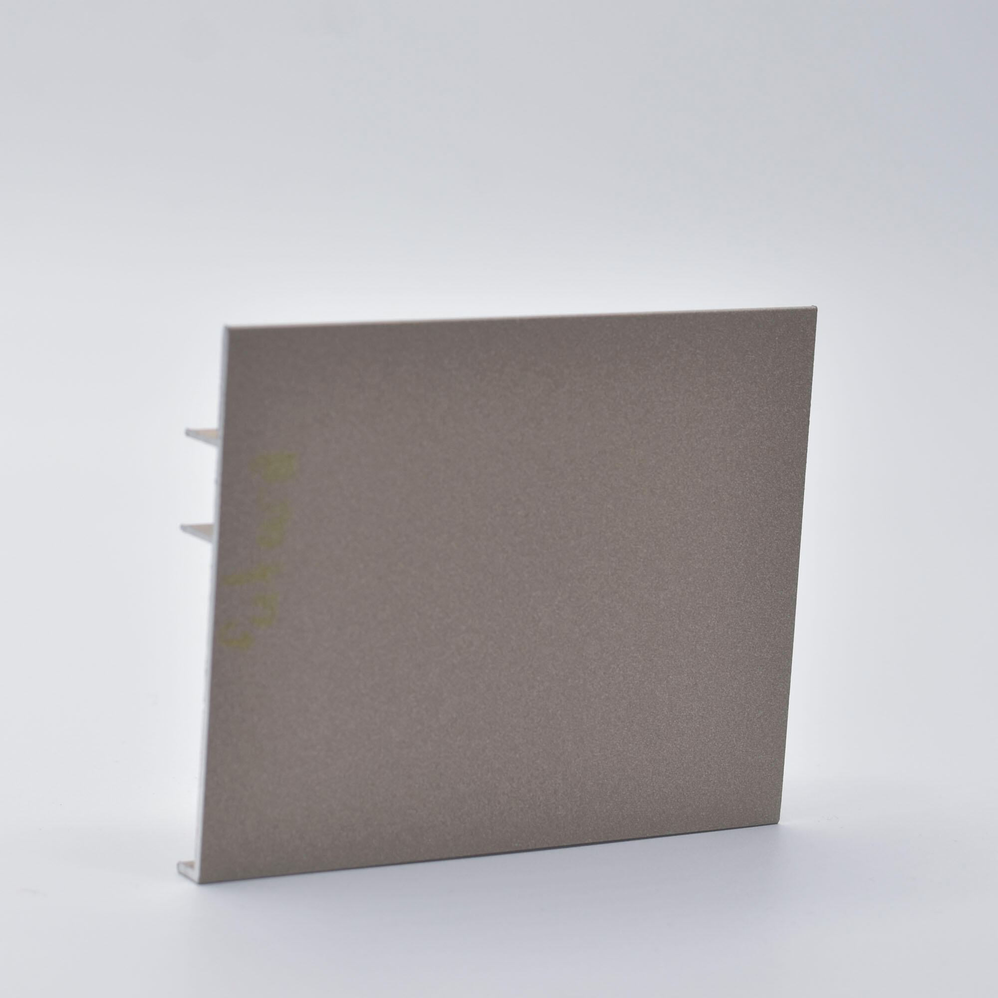 Rodapié liso aluminio futura quartz 2400x80mm