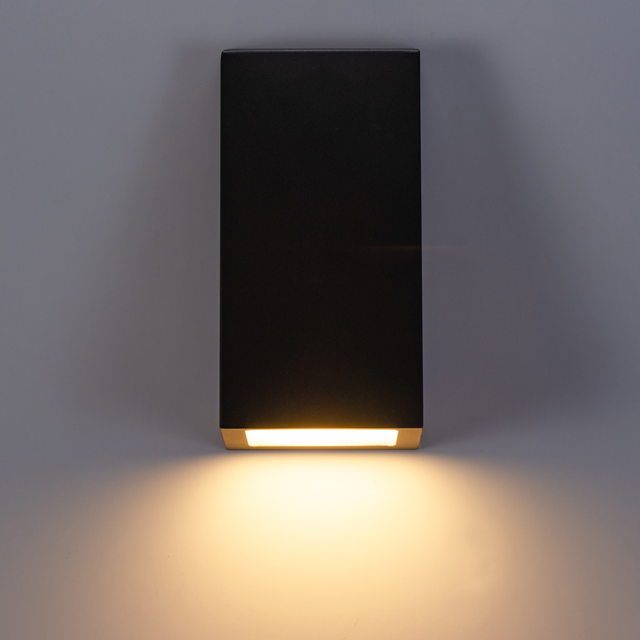 Candeeiro de parede exterior Balboa E27 IP44 24.9cm preto Inspire