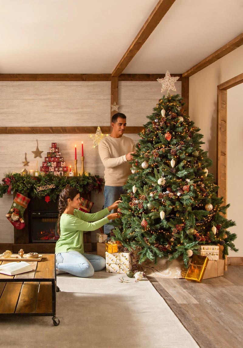 Saturar Cerveza brillante Ideas para decorar el árbol de Navidad y que sea único | Leroy Merlin