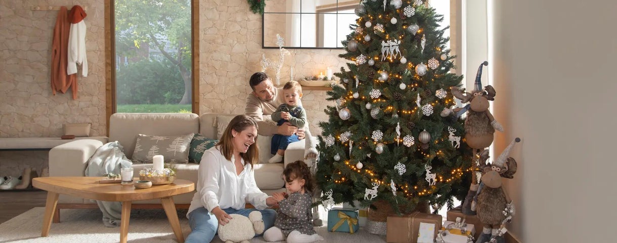 ensillar caligrafía dominio Ideas para decorar el árbol de Navidad y que sea único | Leroy Merlin