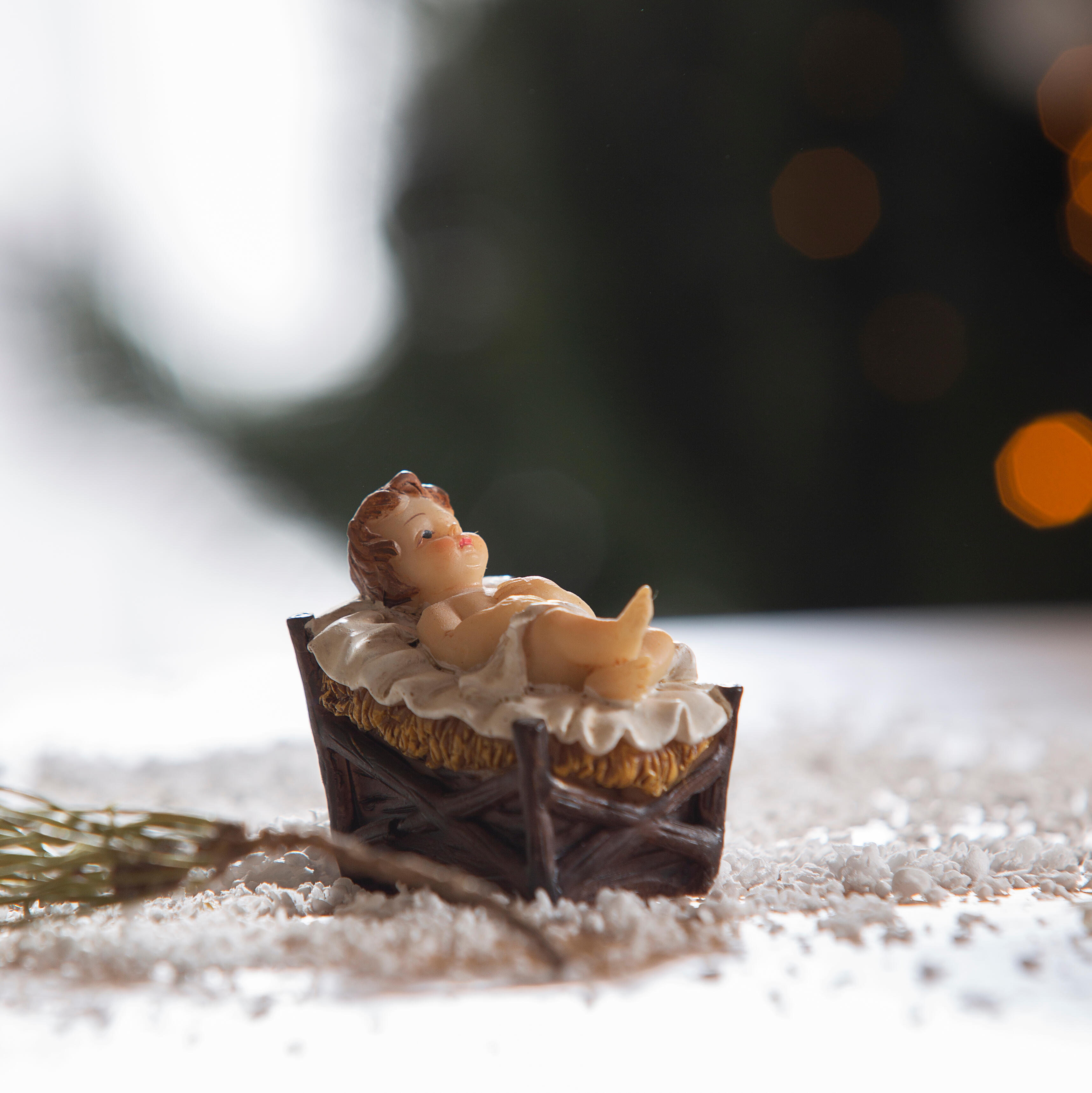 Figura presépio Menino Jesus 6 cm - 4