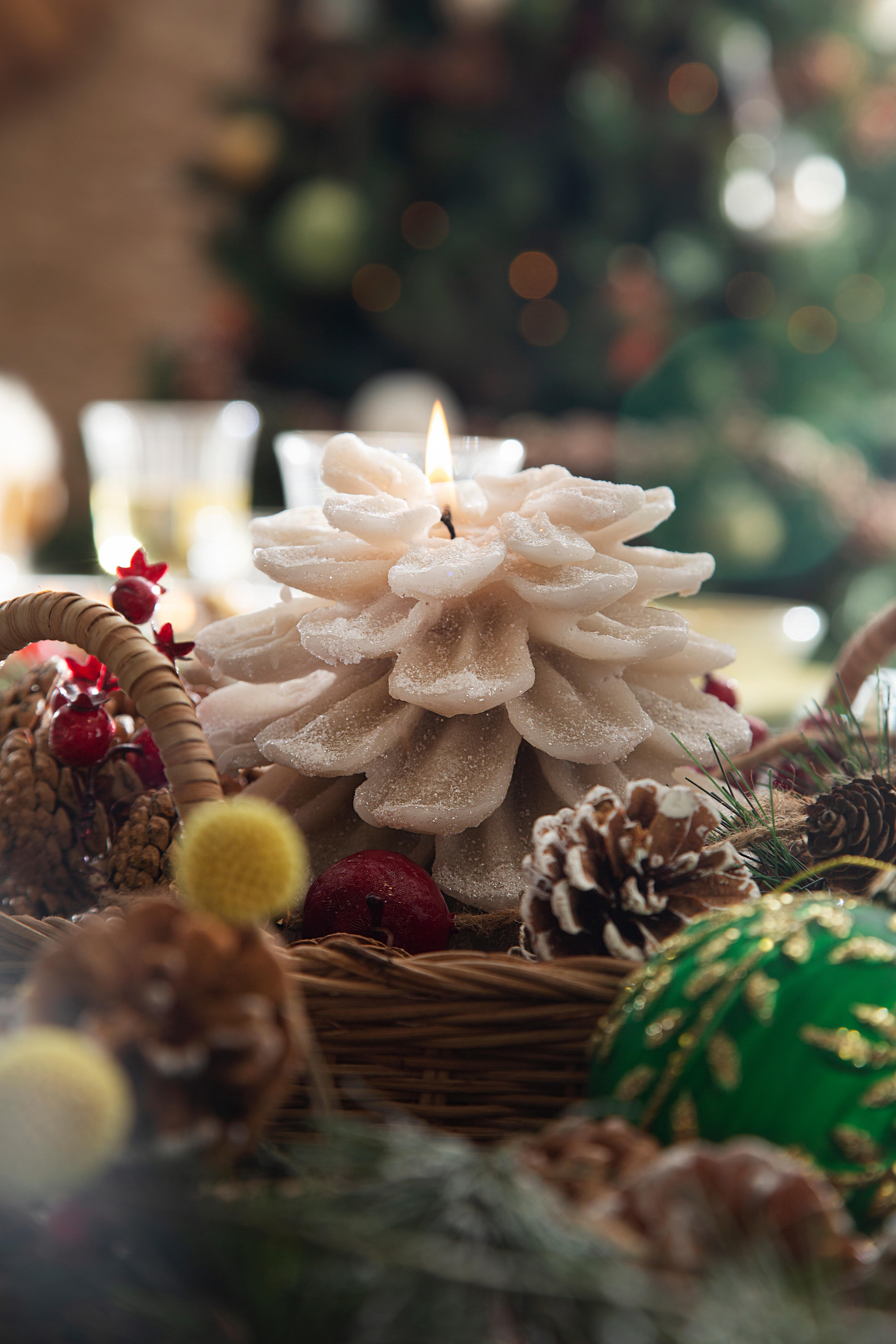 Adorno colgante bola con piña marrón Ø5 cm - 11