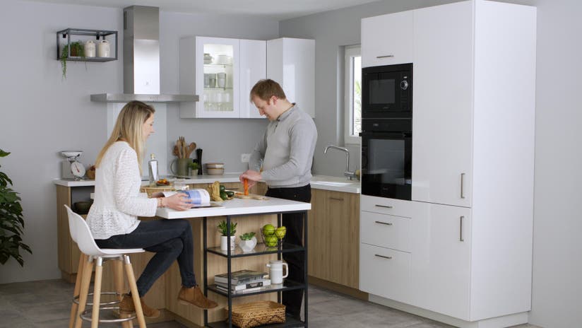 Comment bien installer un meuble haut de cuisine ? - Blog BUT