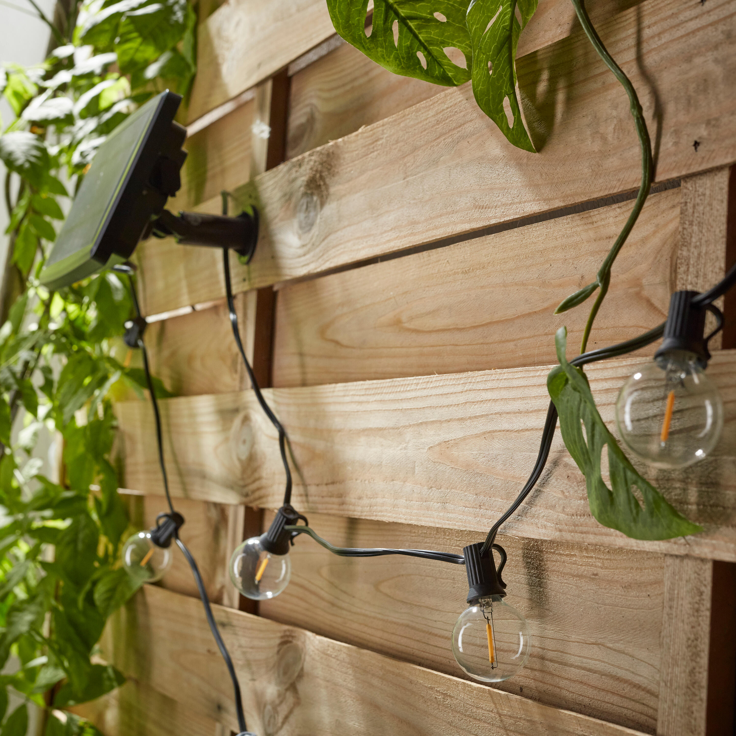 Guirlande solaire et rechargeable 8 mètres 25 ampoules blanc chaud Elao INSPIRE - 4