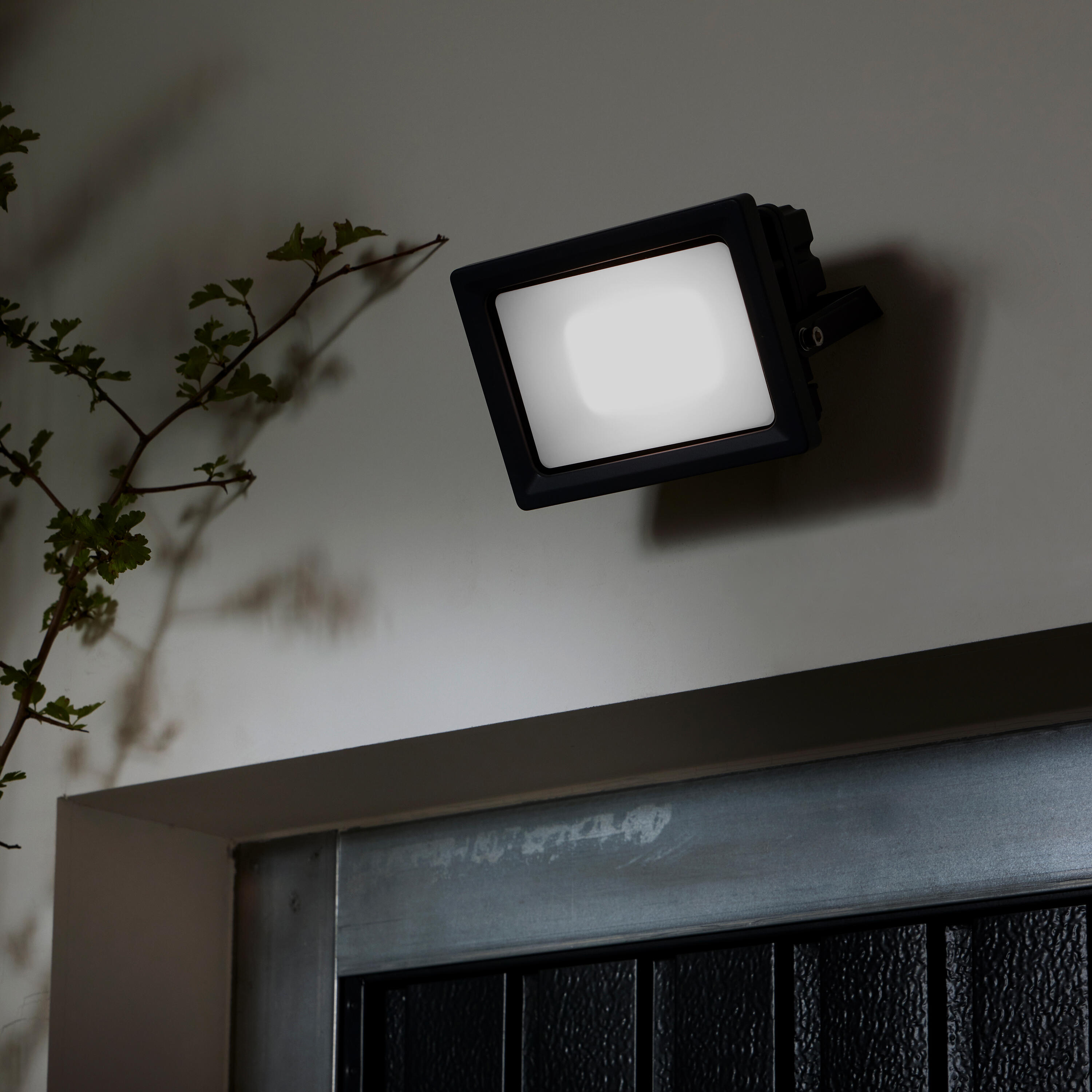 Naświetlacz zewnętrzny Enki z czujnikiem IP65 LED Inspire - 13