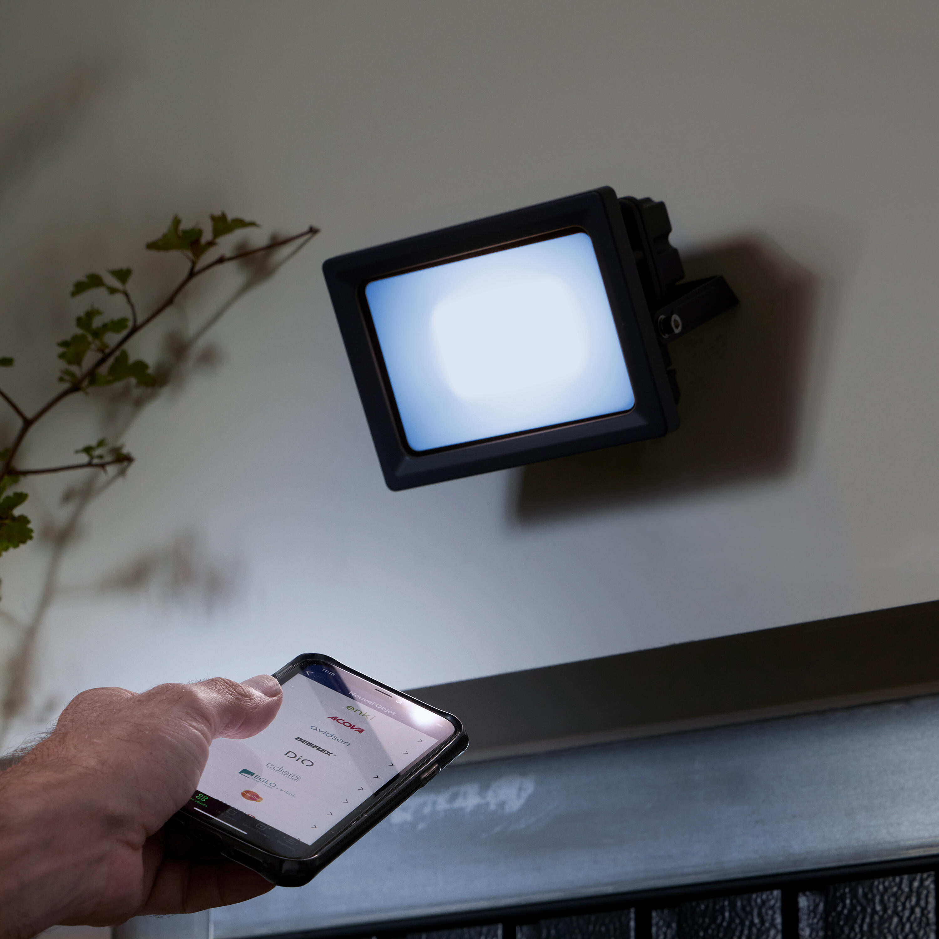 Naświetlacz zewnętrzny Enki z czujnikiem IP65 LED Inspire - 14