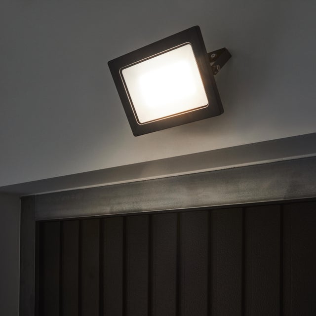 Projecteur extérieur LED, 6750 Lm anthracite Yonkers INSPIRE