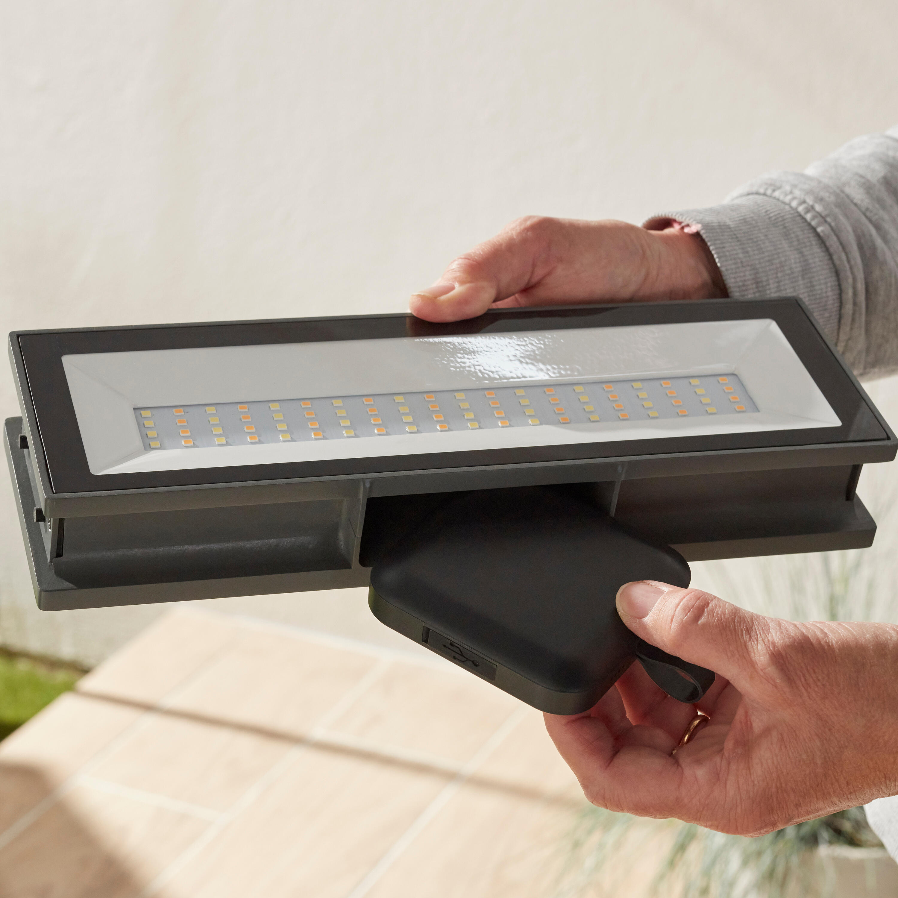 Applique solaire Ipanema booster, 900 lumens changement de blanc chaud à blanc f - 7