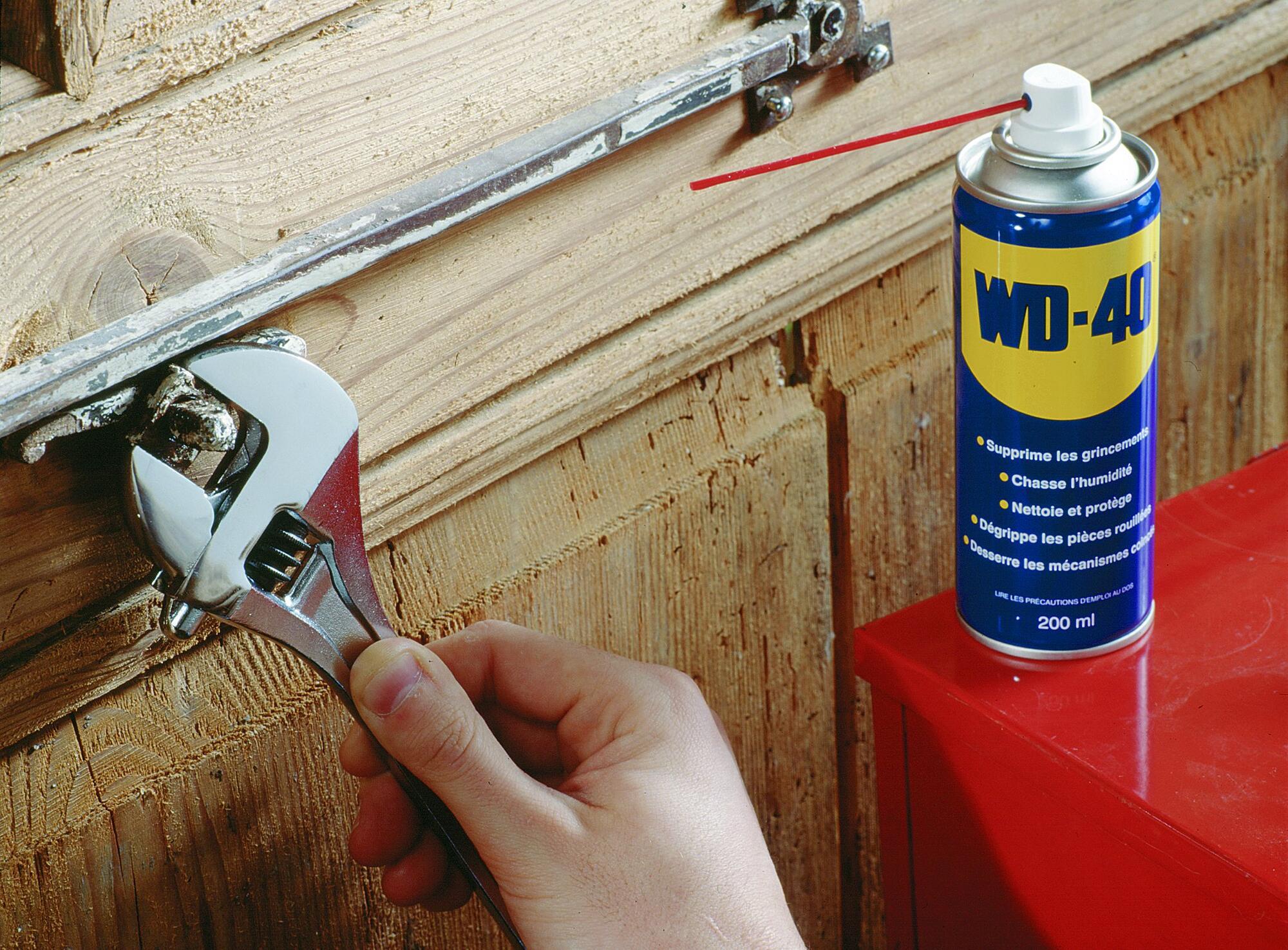 Lubrifiant et dégrippant gond / écrou / boulon / pour chaîne / câble / vis / axe - 5