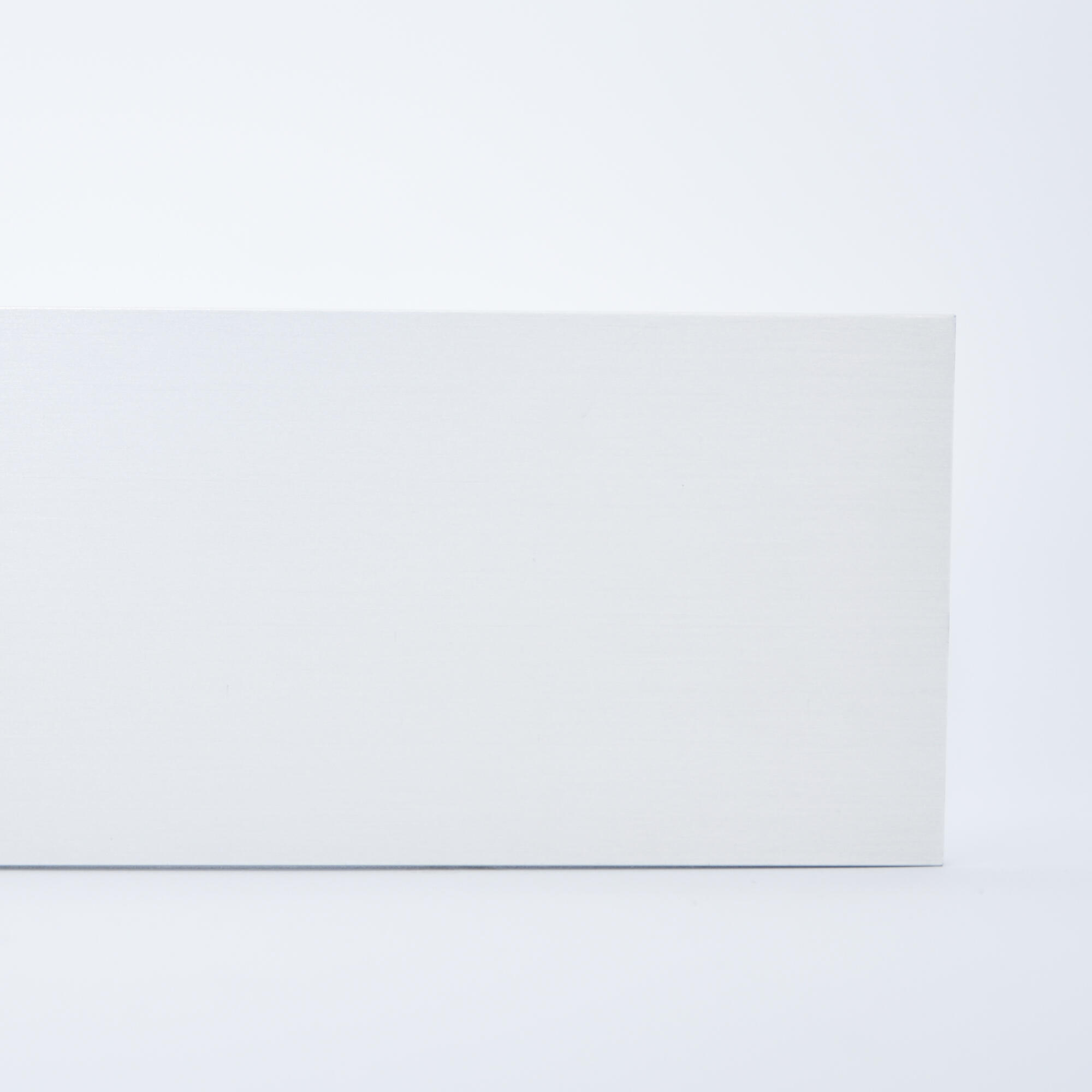 Rodapié liso aluminio blanco mate 2400x80mm