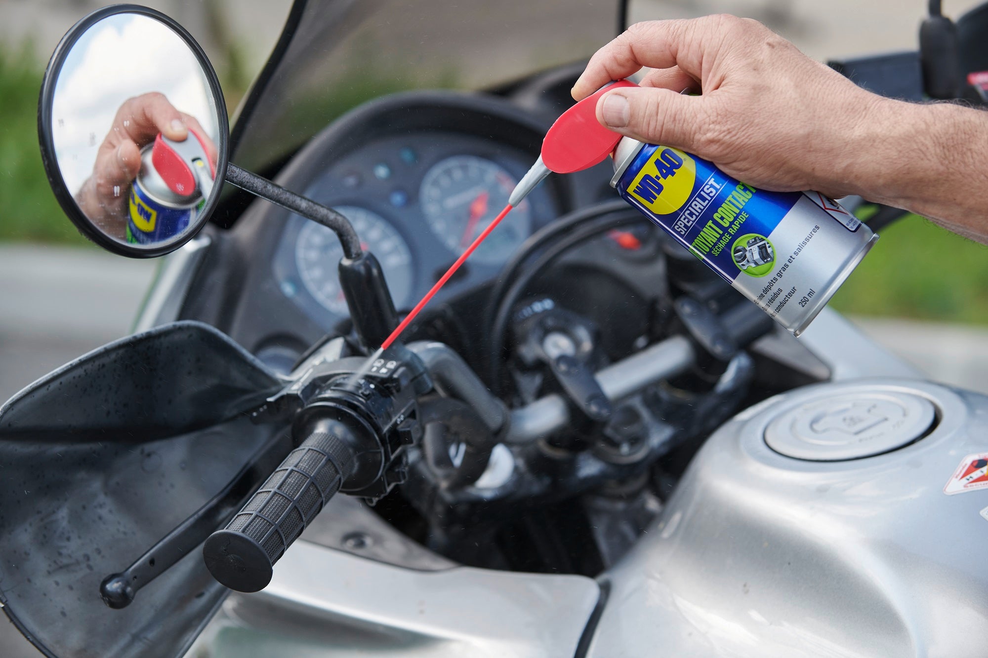 Nettoyant contacts électriques WD-40 en aérosol 250 ml - 8