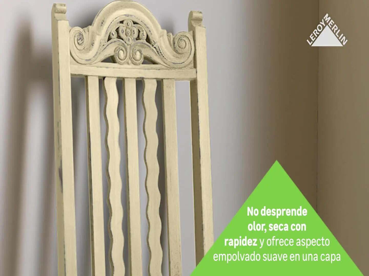 Pintura a la tiza RUST-OLEUM en color crema mate para aplicar sobre madera, contrachapado 750 ml - 7