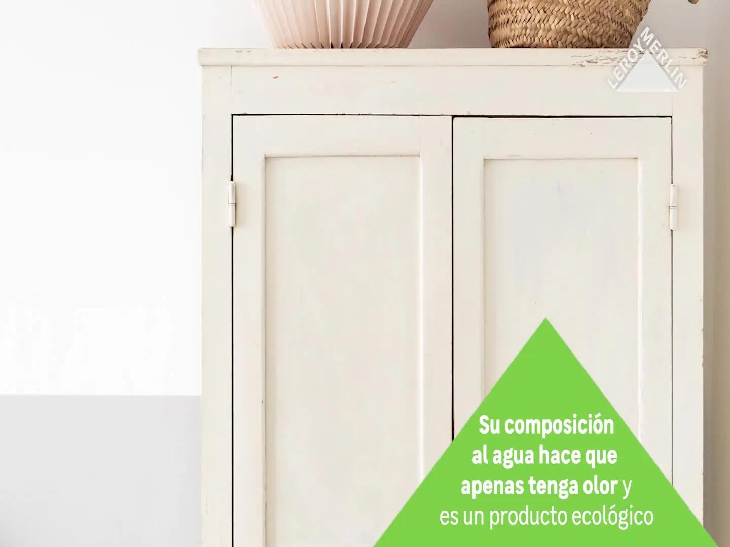 Esmalte interior ecológico TITANLUX color blanco brillante 2.5 L para radiadores, muebles, ventanas y puertas - 17