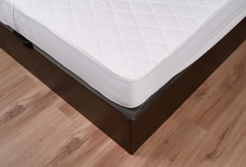 Producto Alcampo Cubre colchón acolchado 100% algodón para camas de 90x190  centímetros producto alcampo